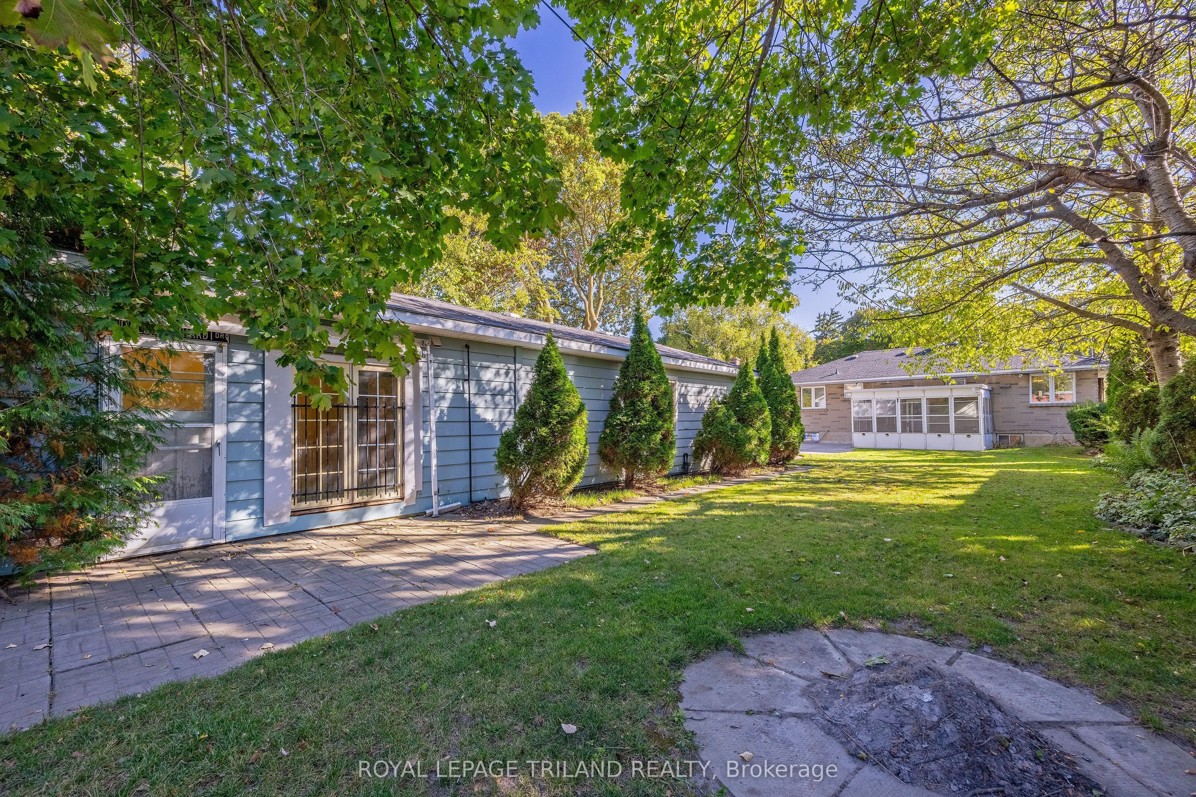 395 Beachwood Avenue
