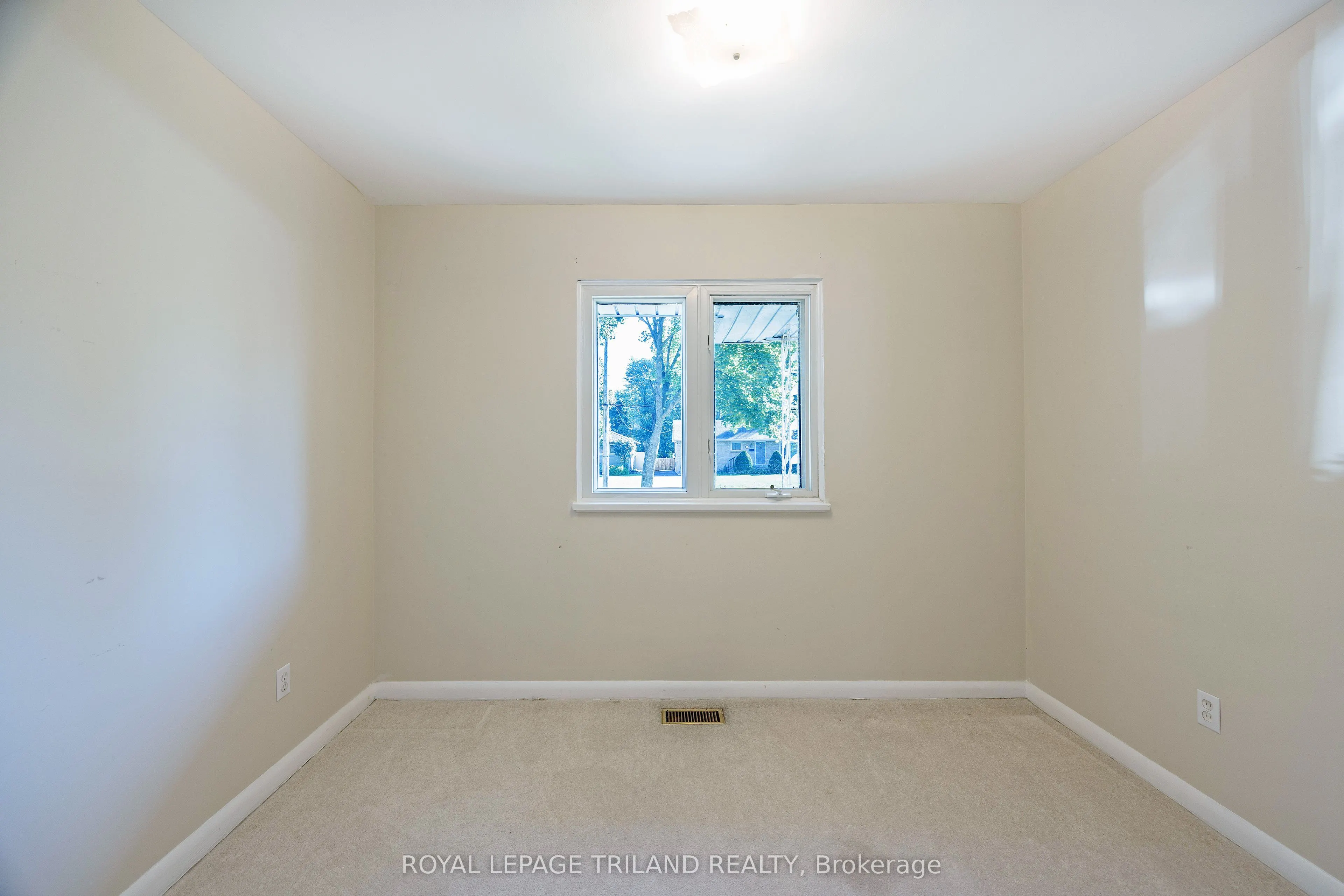395 Beachwood Avenue