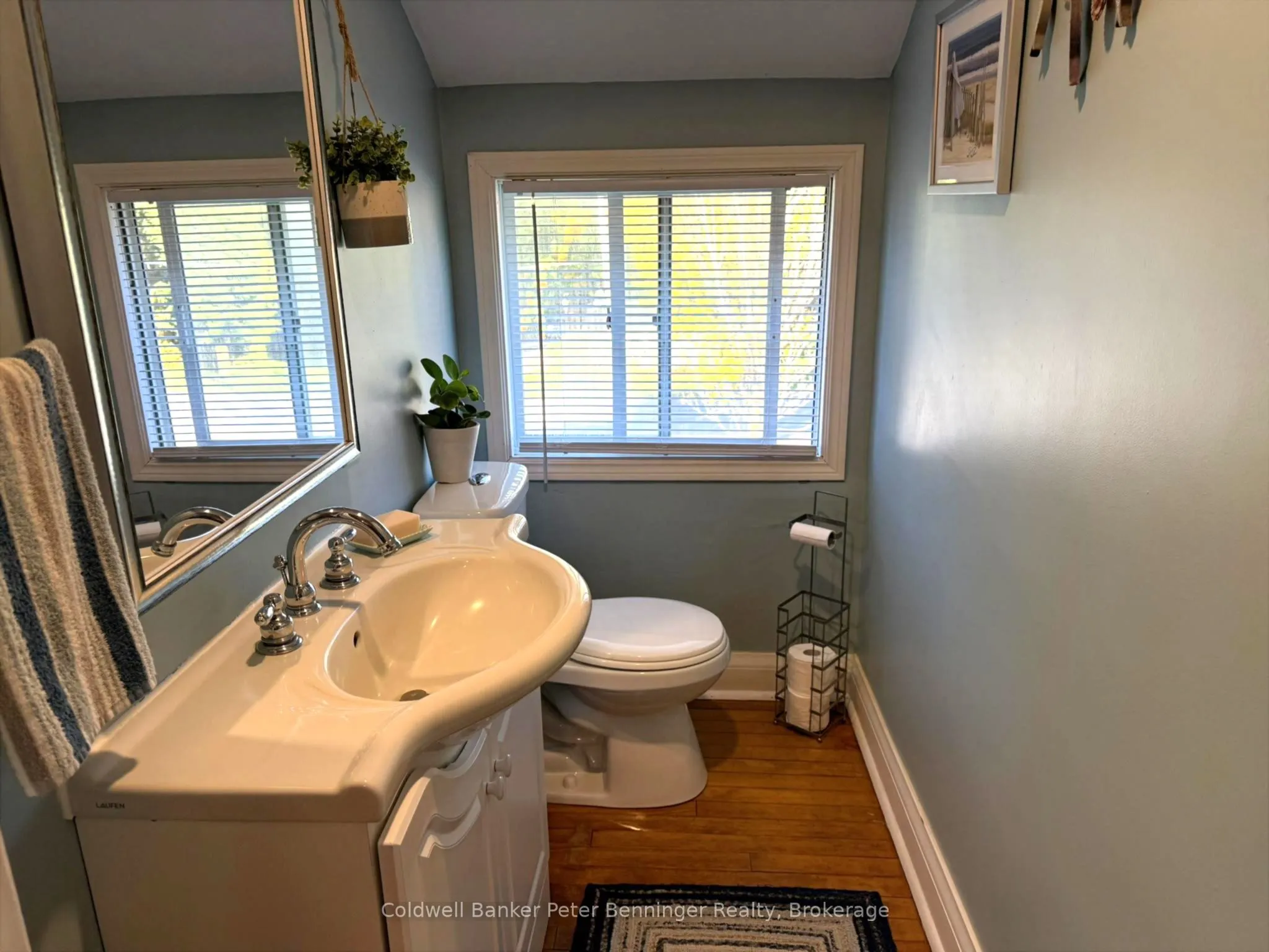 1216 Bruce Road 12