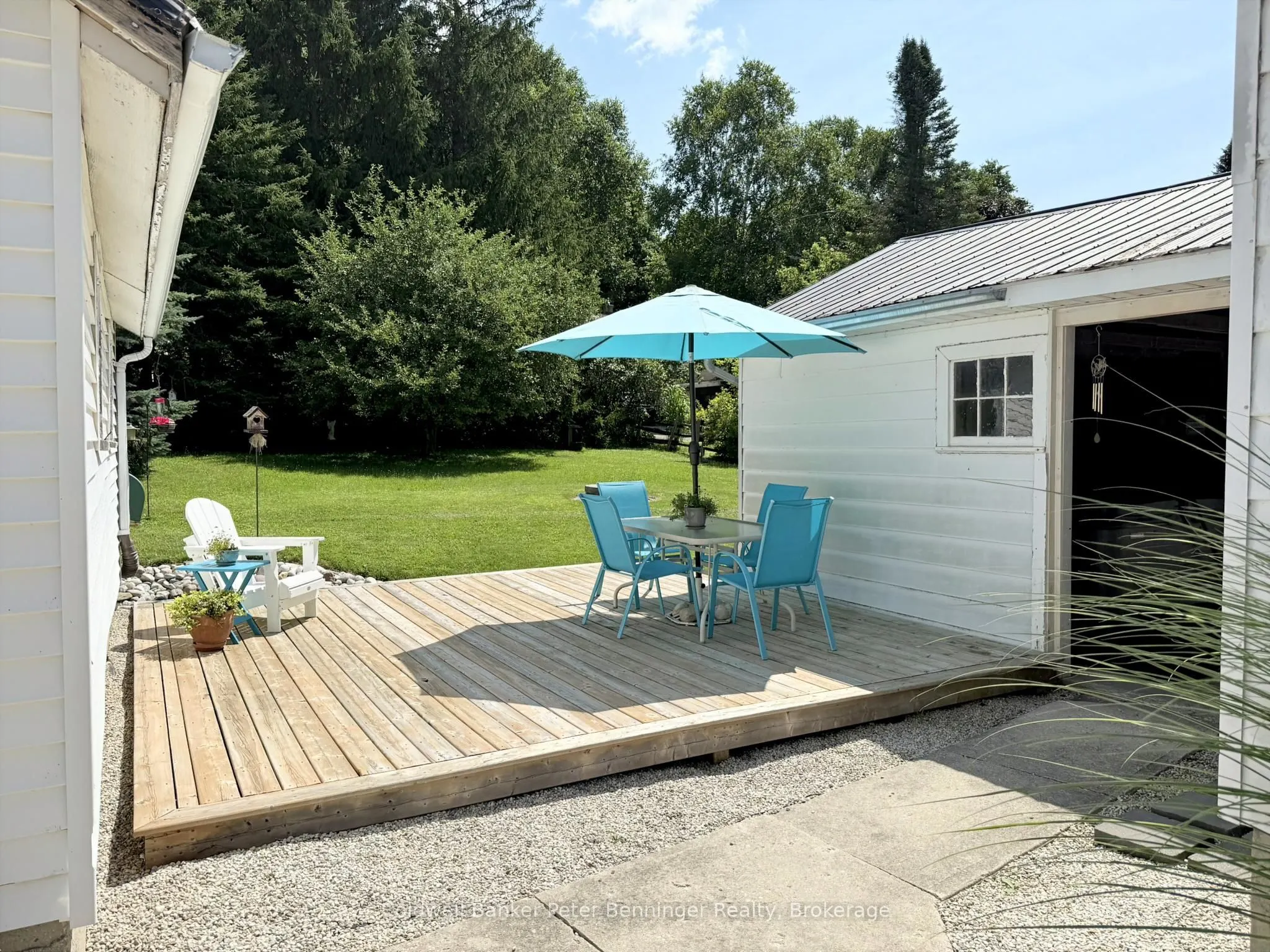 1216 Bruce Road 12
