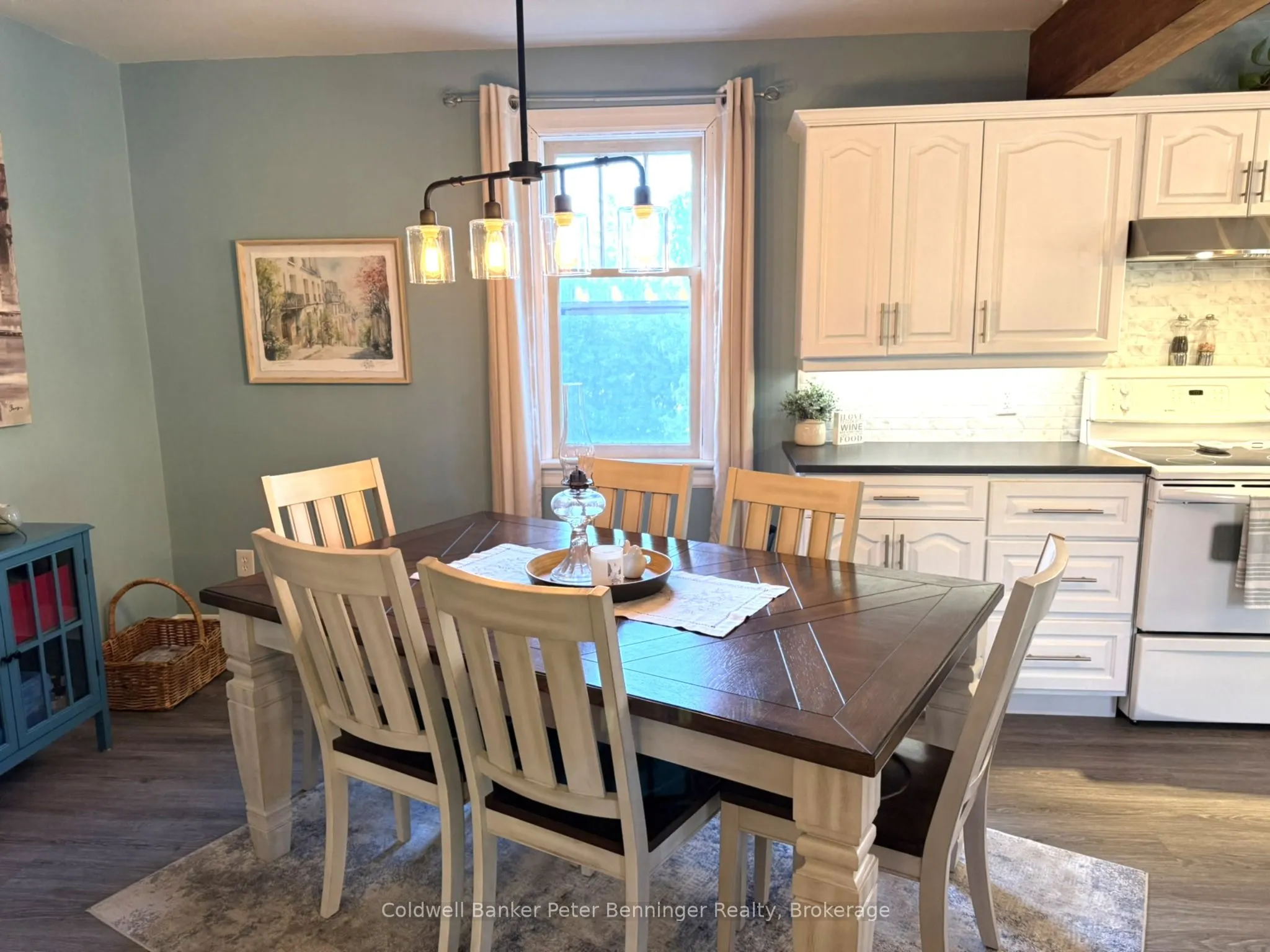 1216 Bruce Road 12