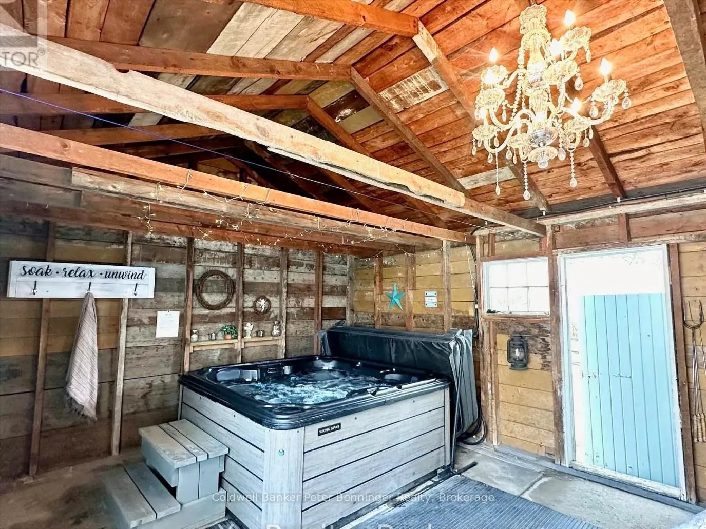 1216 Bruce Road 12