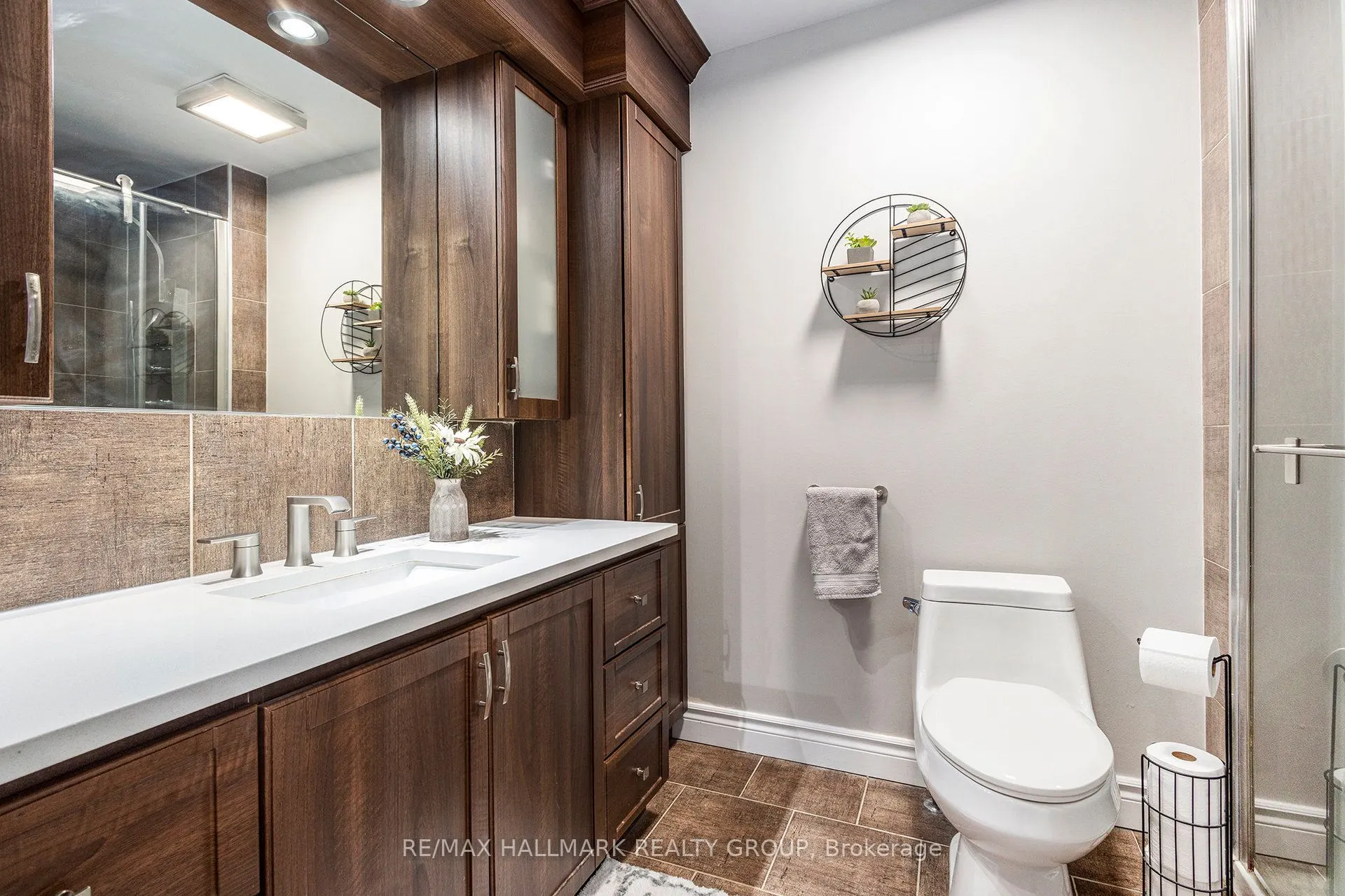 56 Kings Landing Private