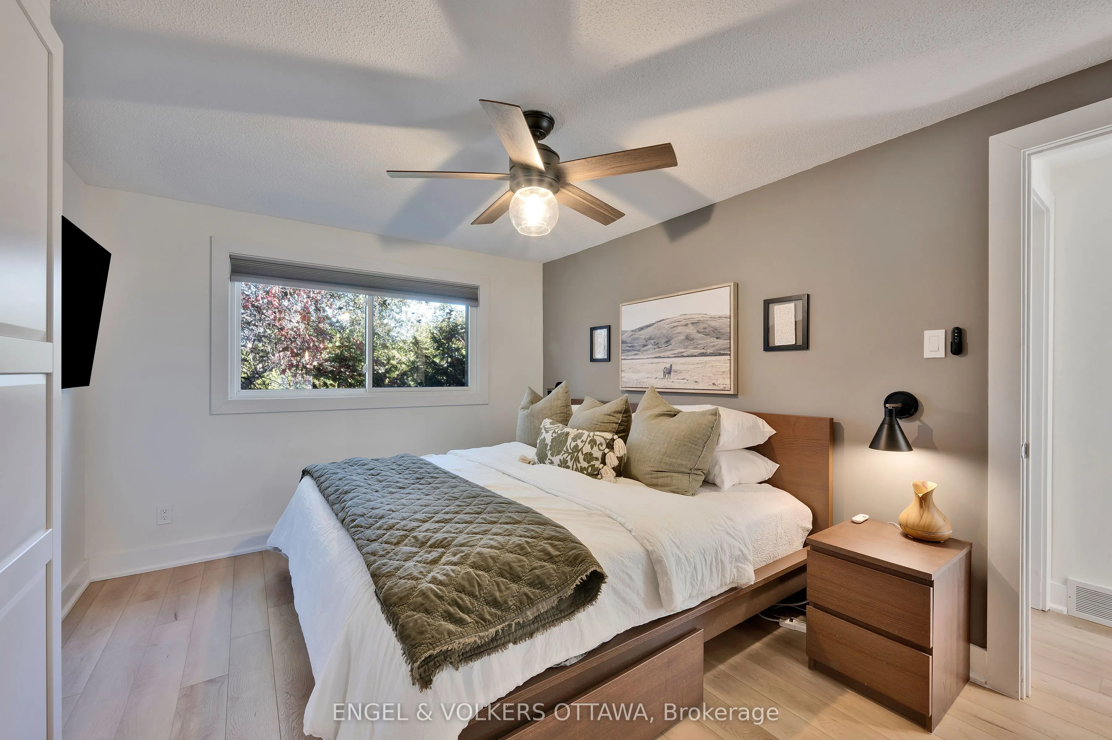 10 Tanglewood Drive
