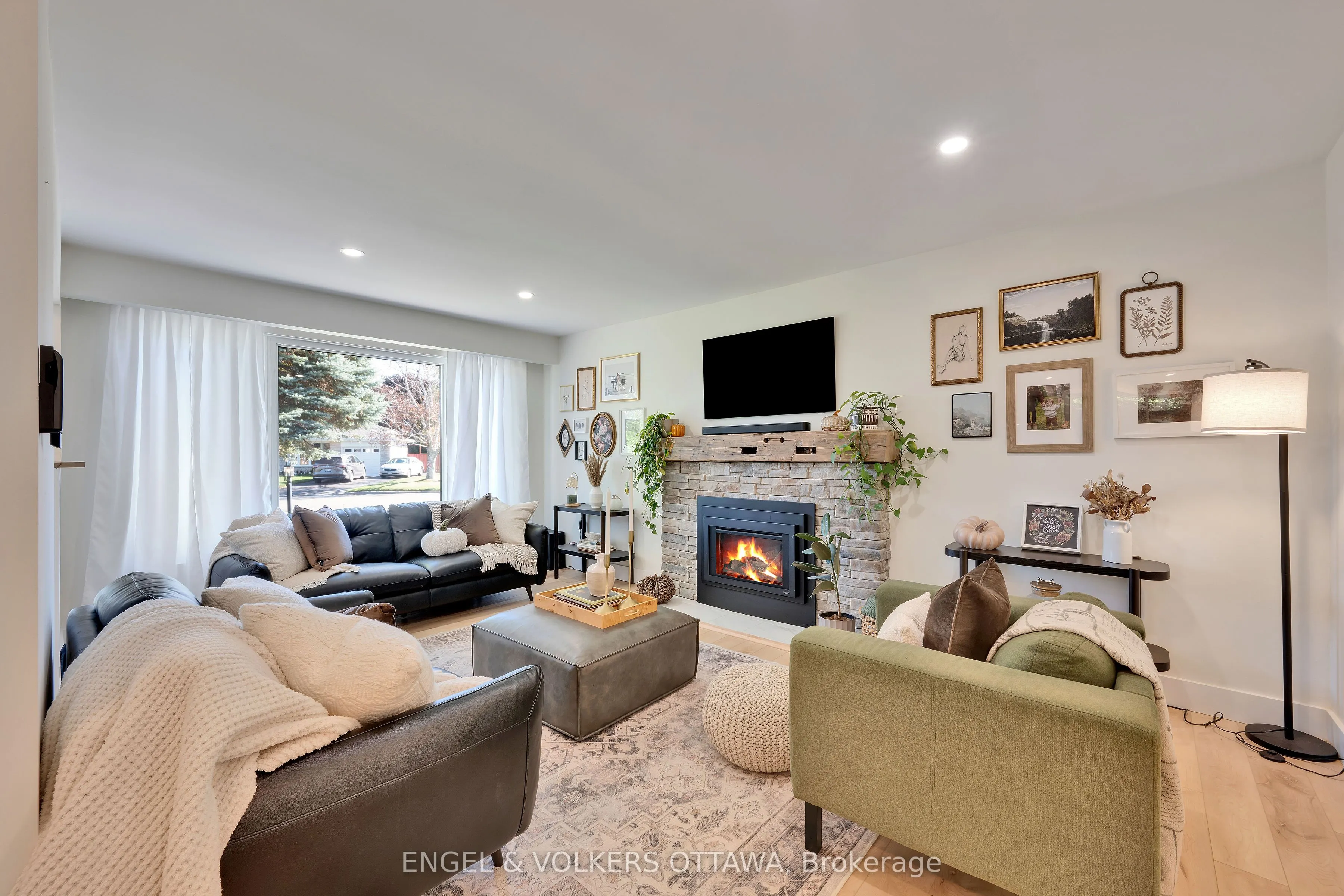 10 Tanglewood Drive