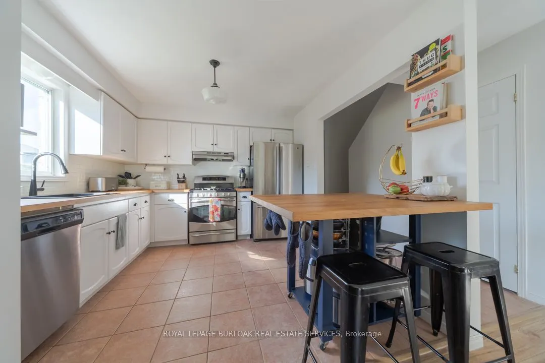 118 Silurian Drive
