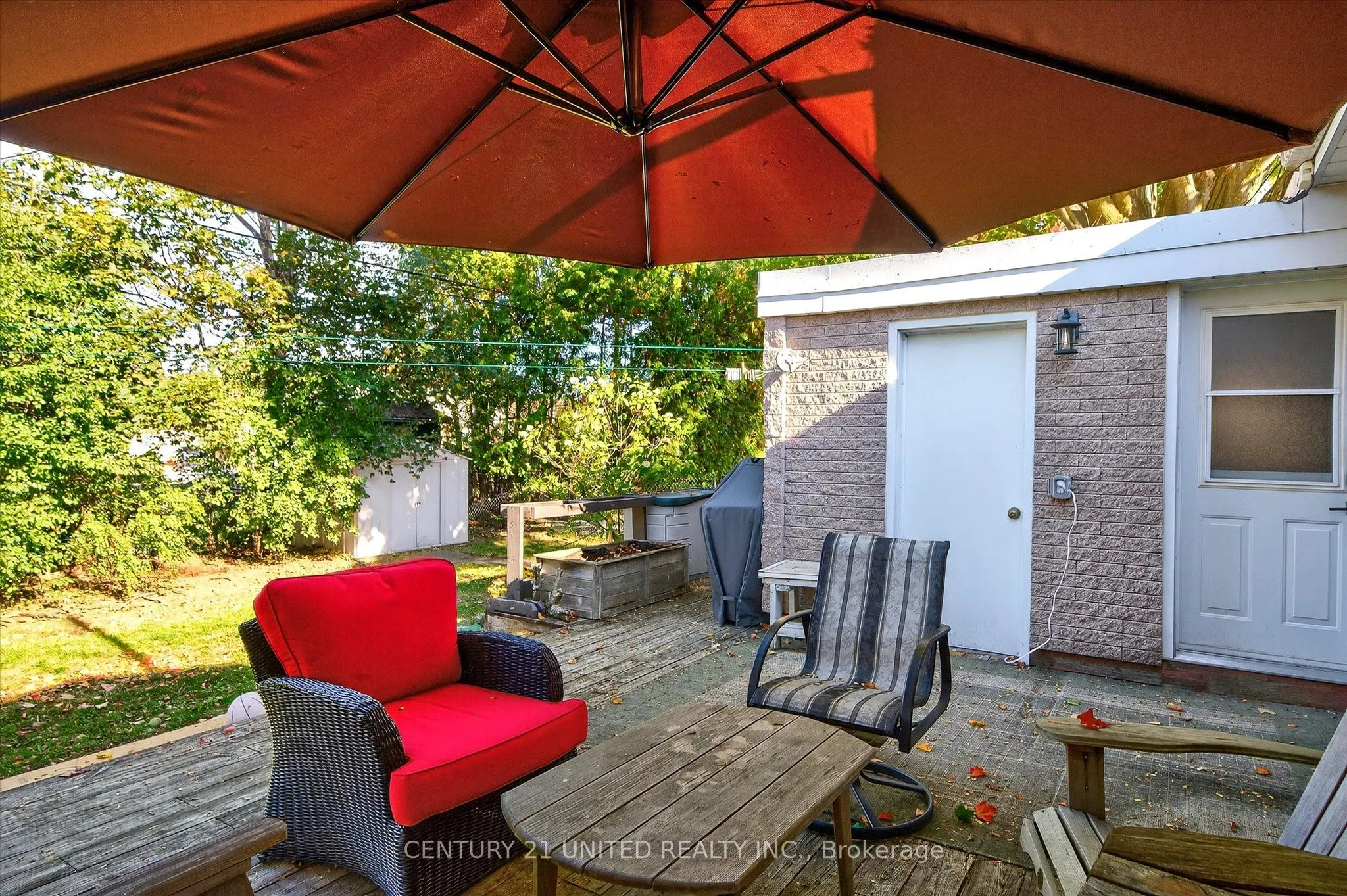 1037 Glebemount Crescent