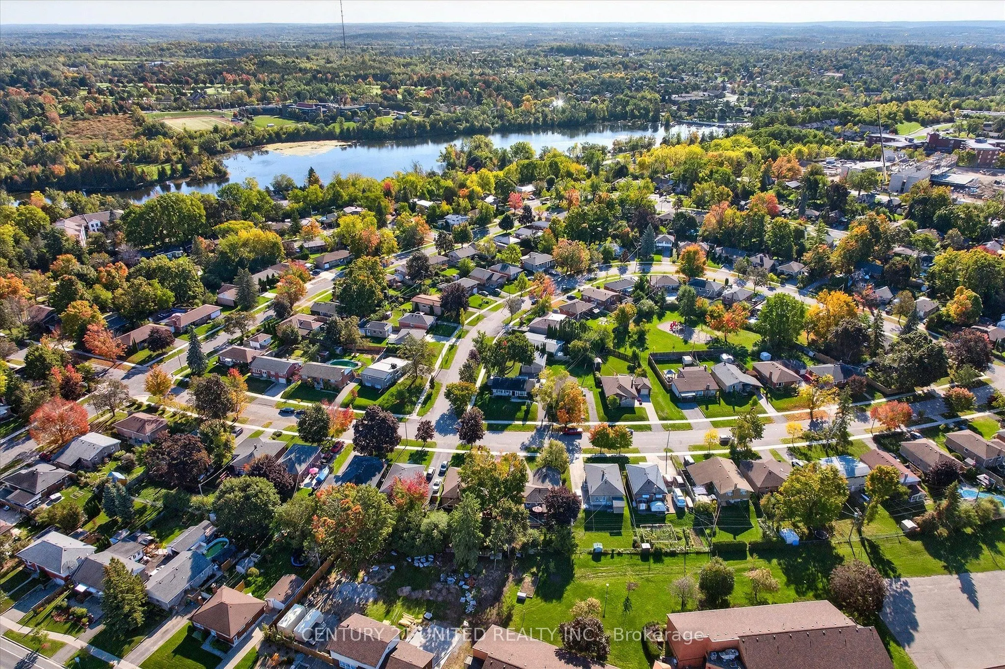 1037 Glebemount Crescent