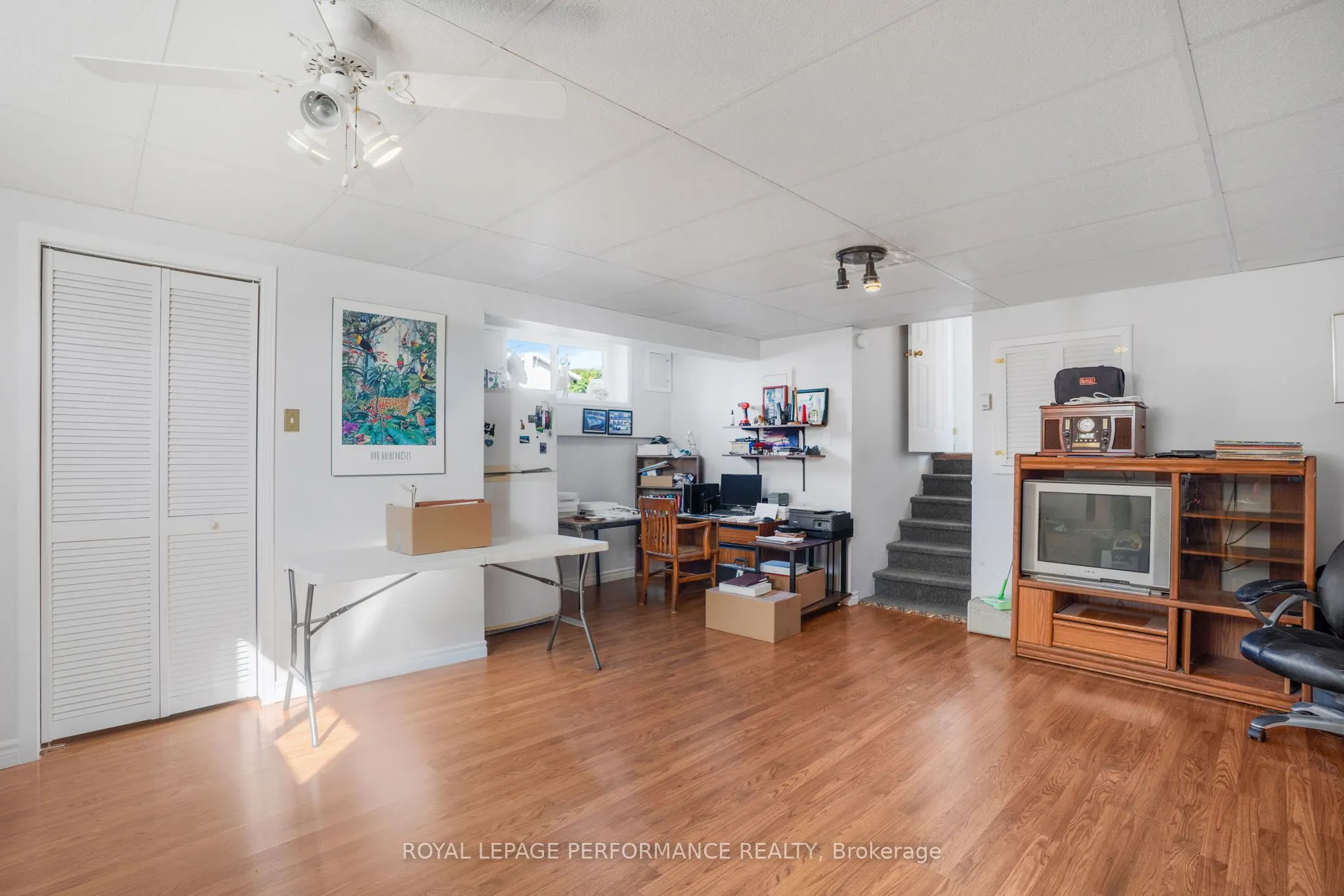 454 West Street W