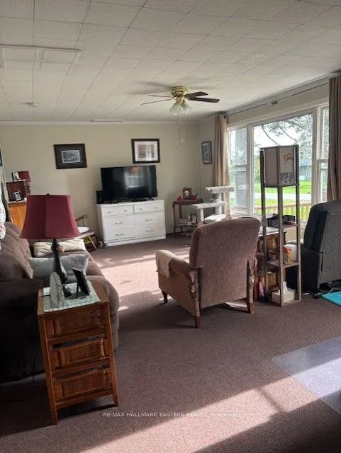 10 Sunset Drive