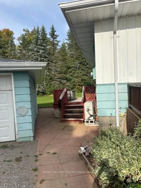 10 Sunset Drive