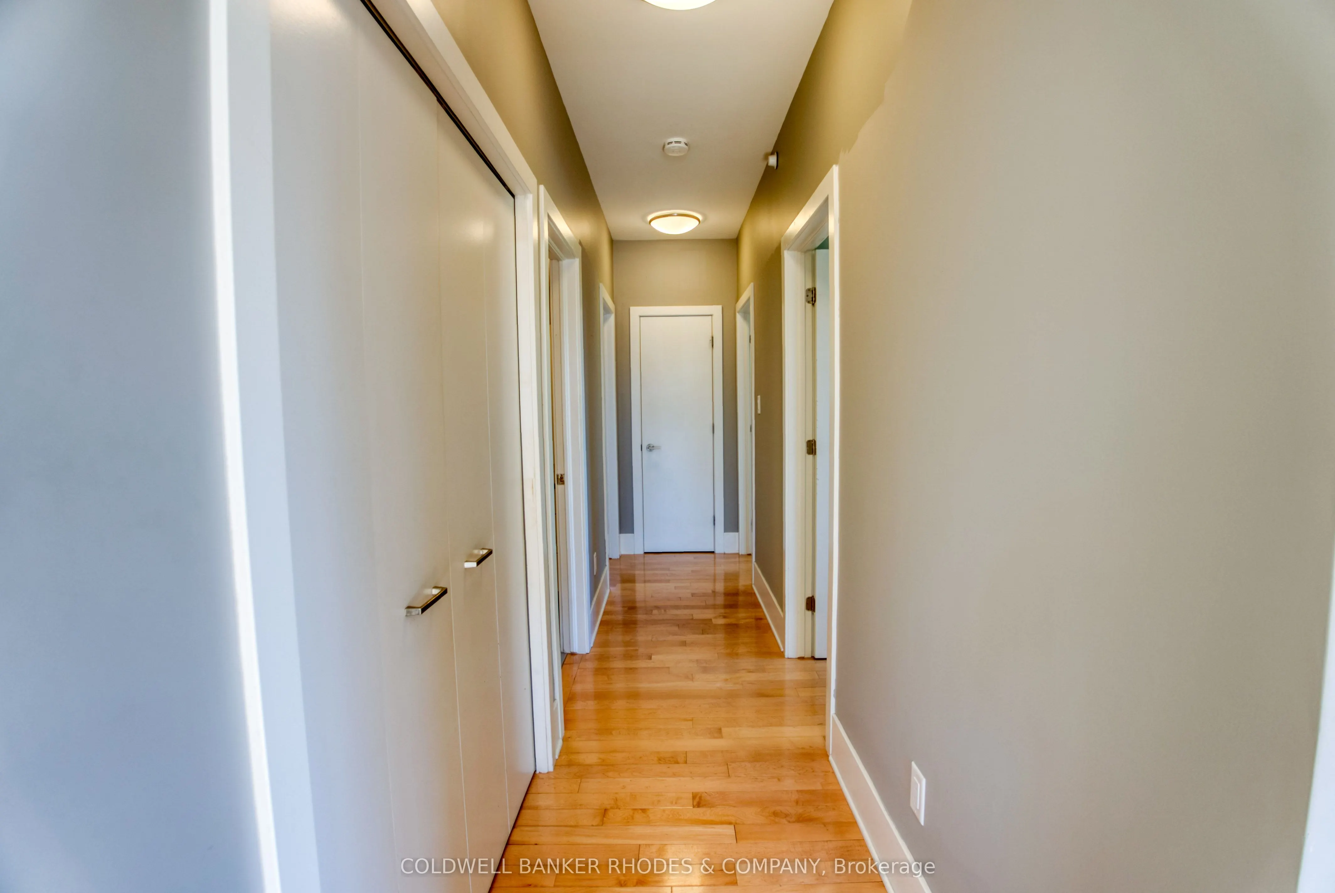 9 Chapleau Avenue, #302