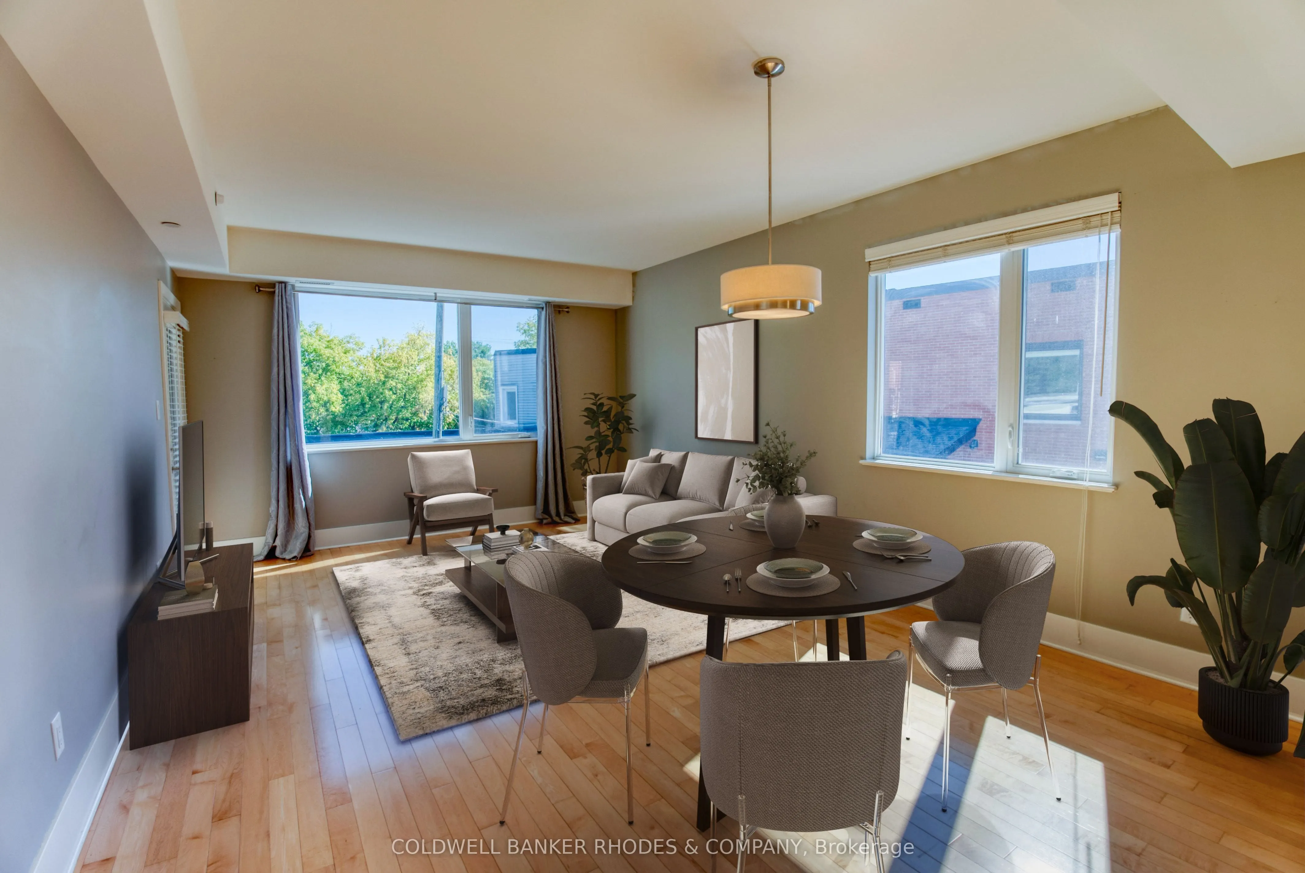9 Chapleau Avenue, #302