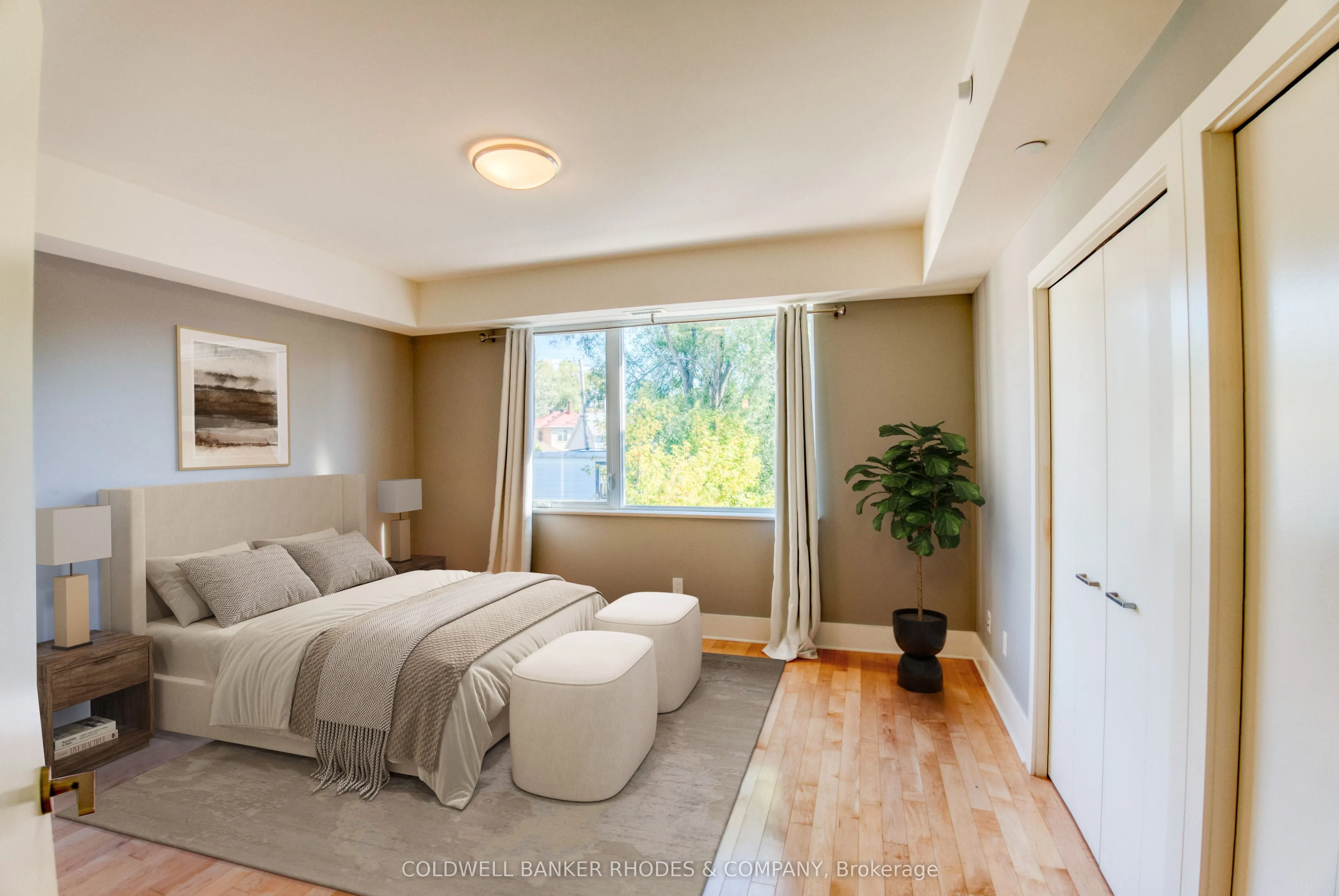 9 Chapleau Avenue, #302