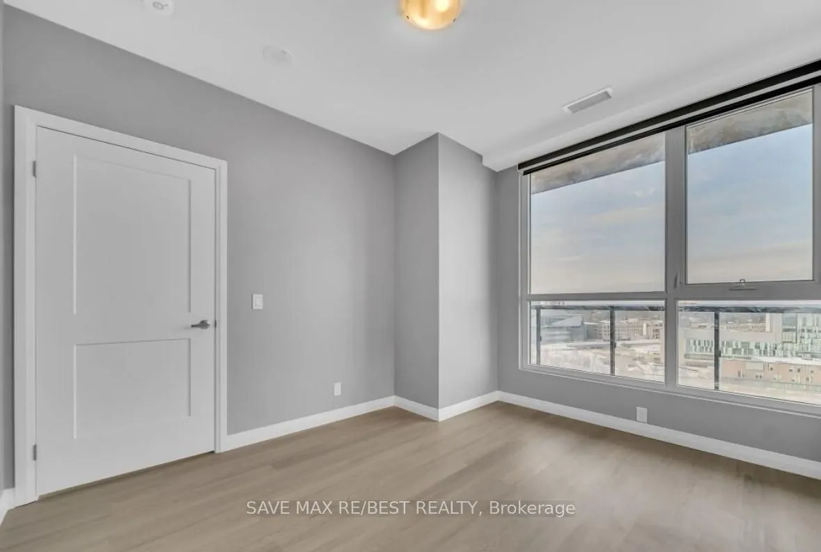 104 Garment Street, #1402