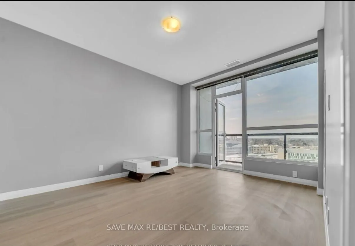 104 Garment Street, #1402