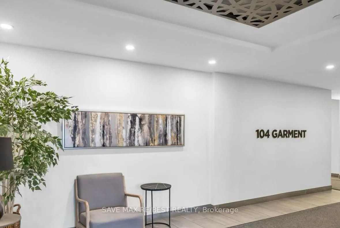 104 Garment Street, #1402