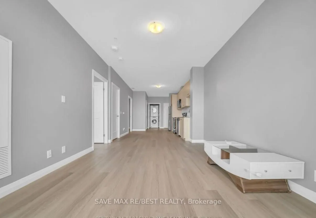 104 Garment Street, #1402