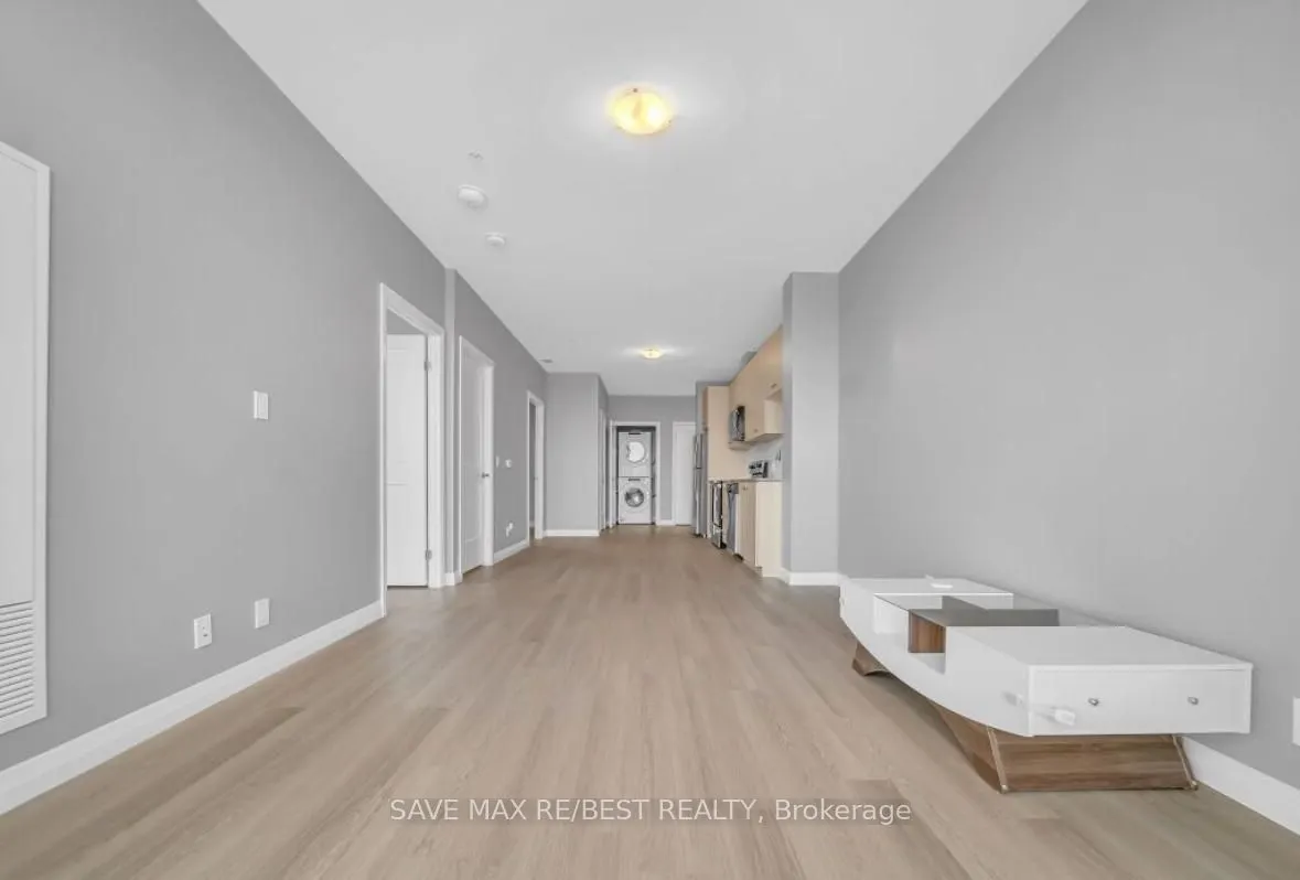 104 Garment Street, #1402