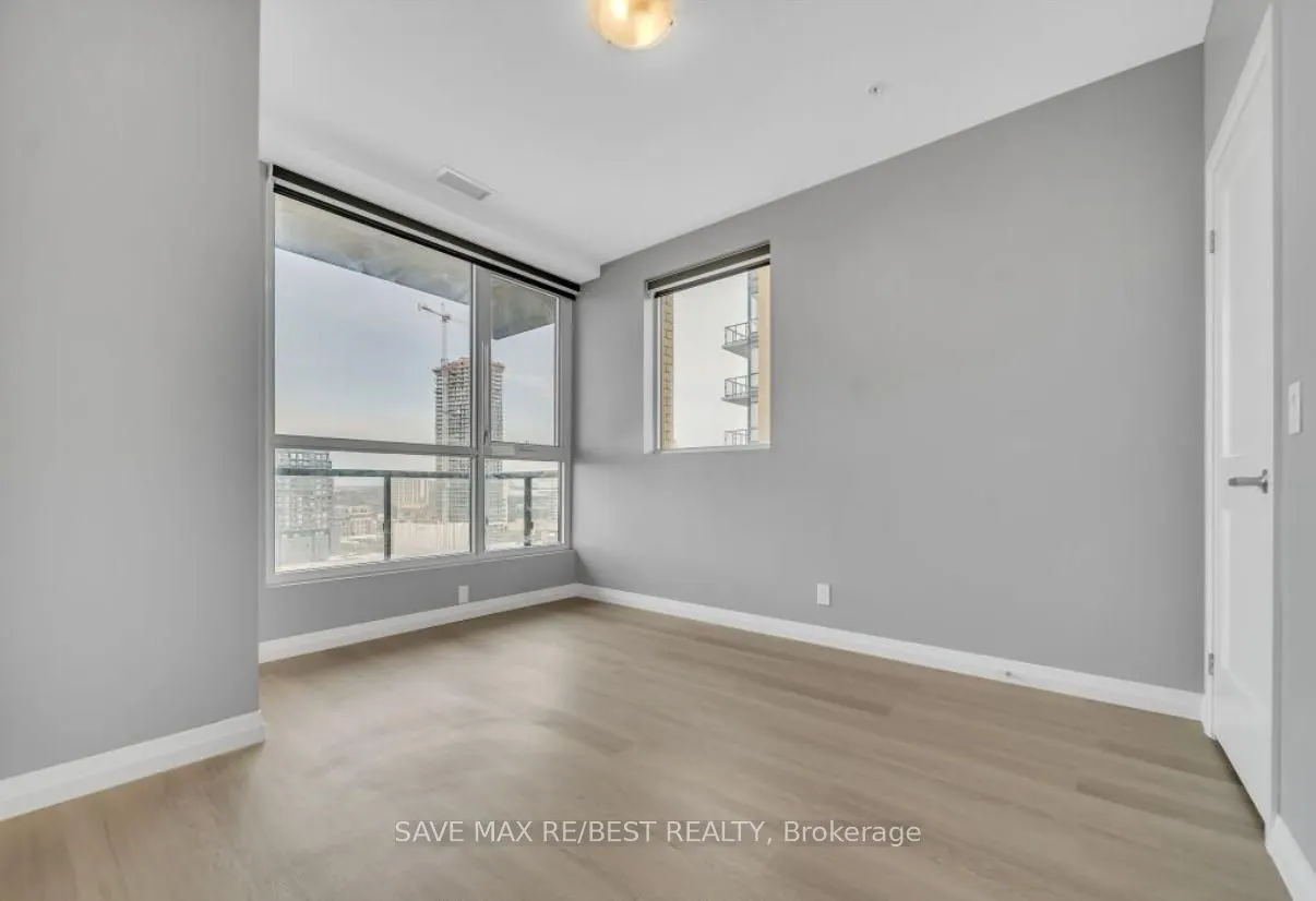 104 Garment Street, #1402