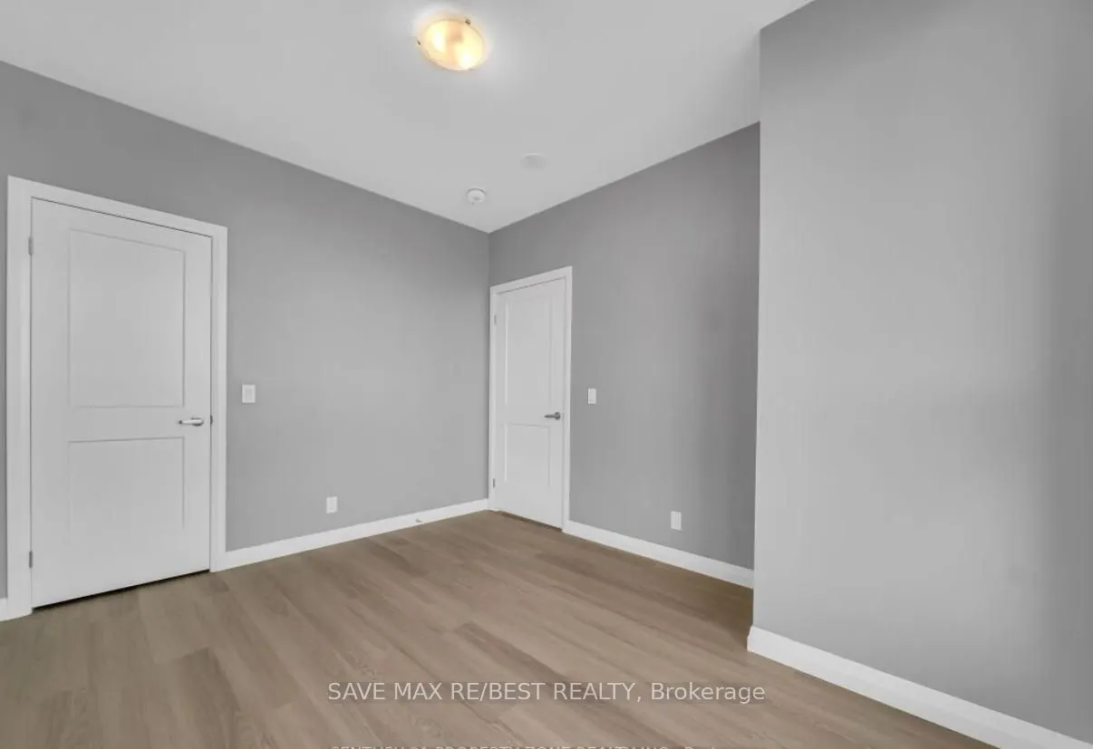 104 Garment Street, #1402
