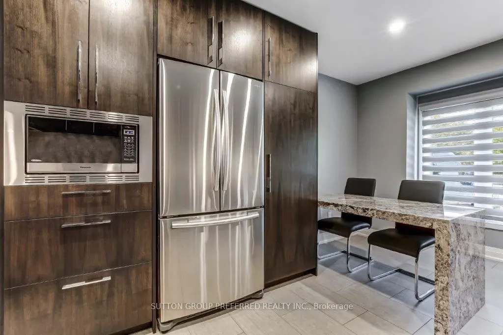 163 Pine Valley Drive, #12