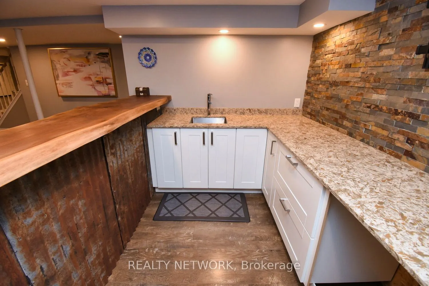 29 Riviera Ridge