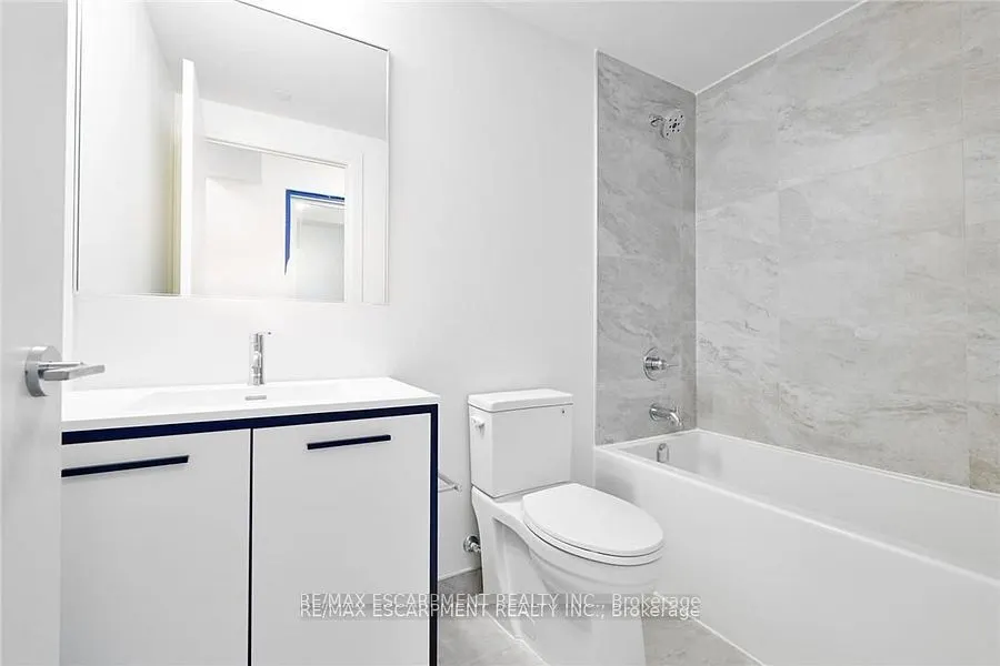 385 Winston Road, #812