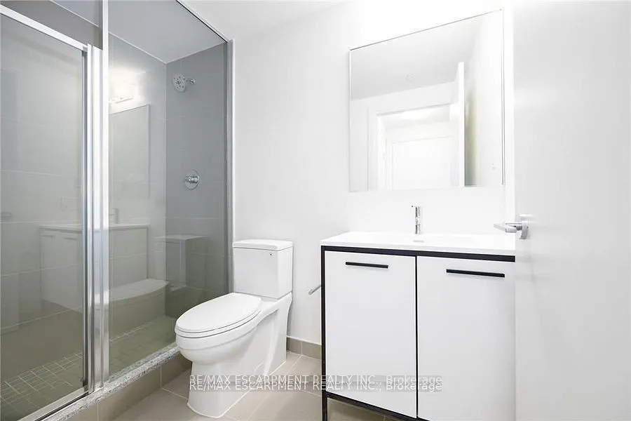 385 Winston Road, #812
