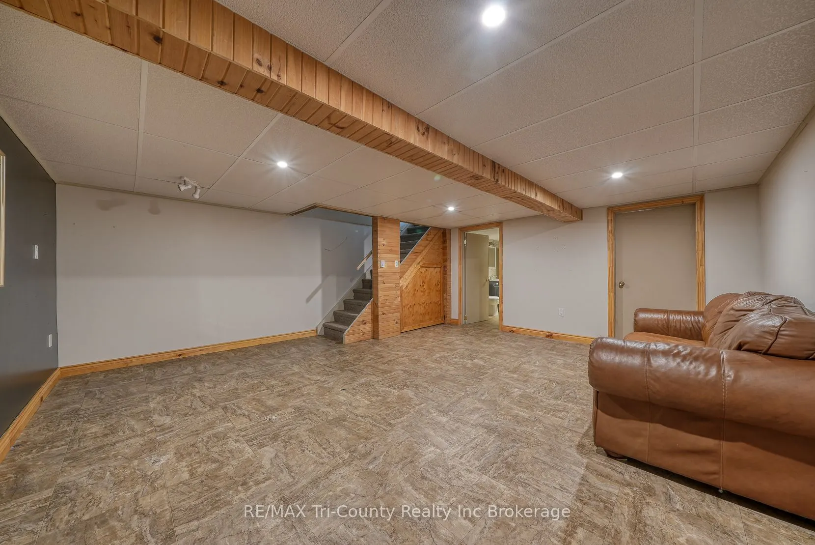 15 Devonshire Avenue, #7