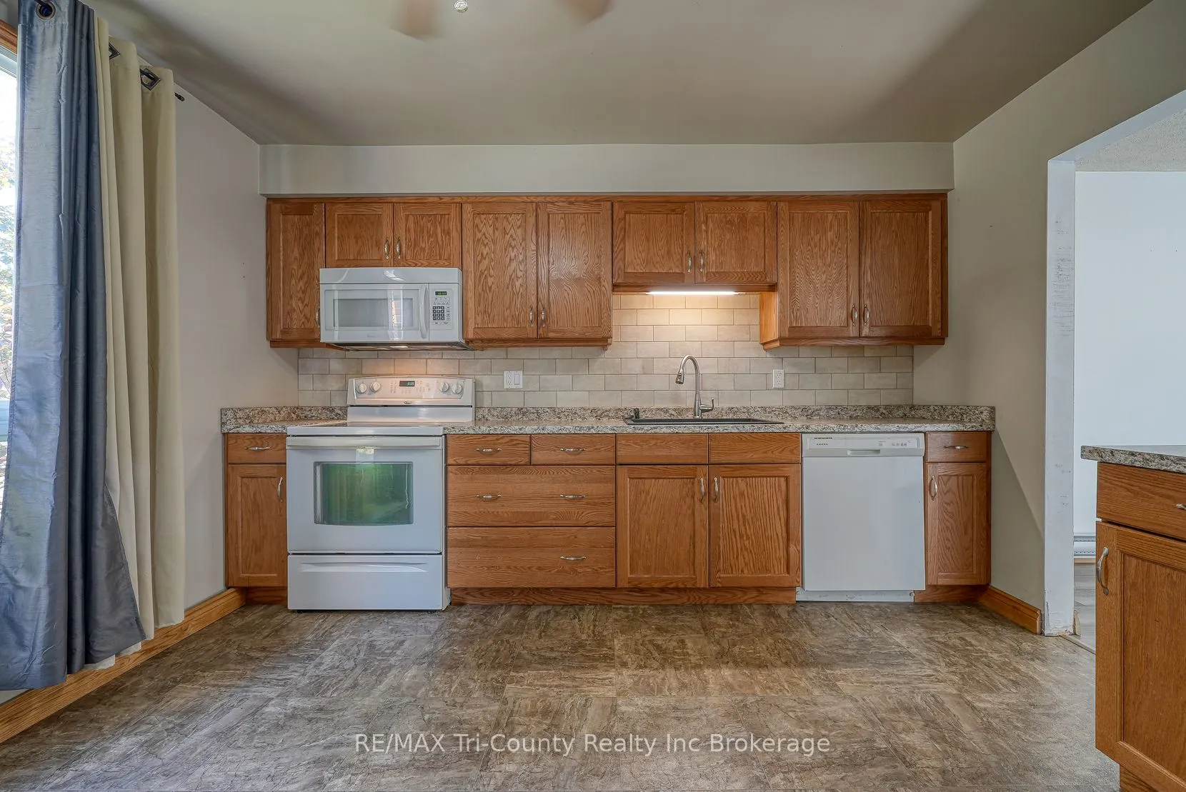 15 Devonshire Avenue, #7