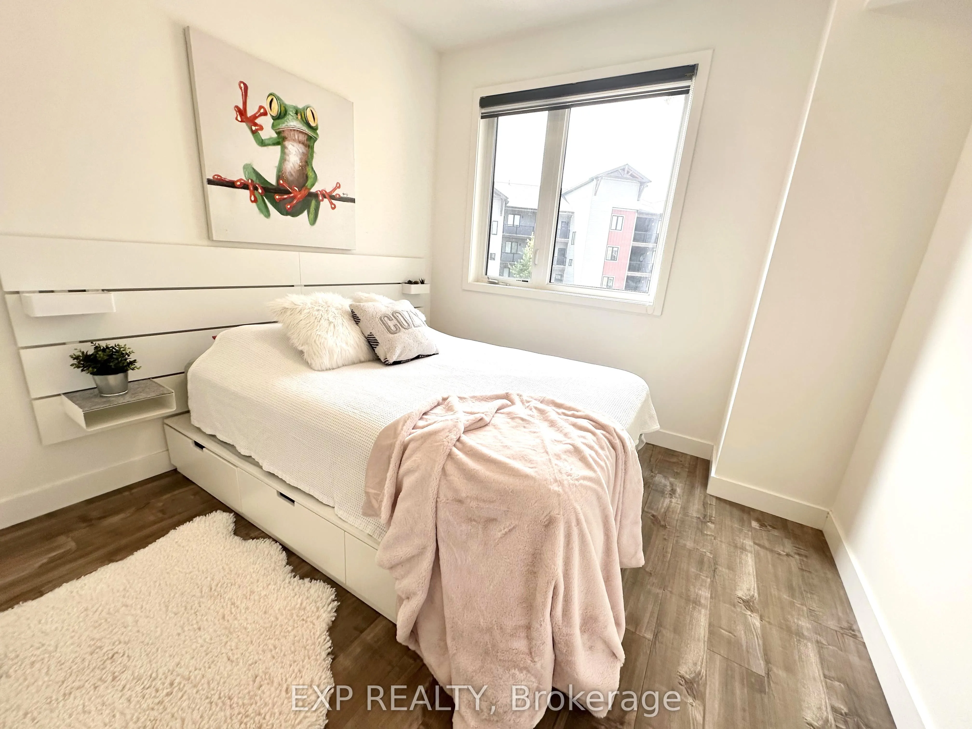 10 Beausoleil Lane, #5