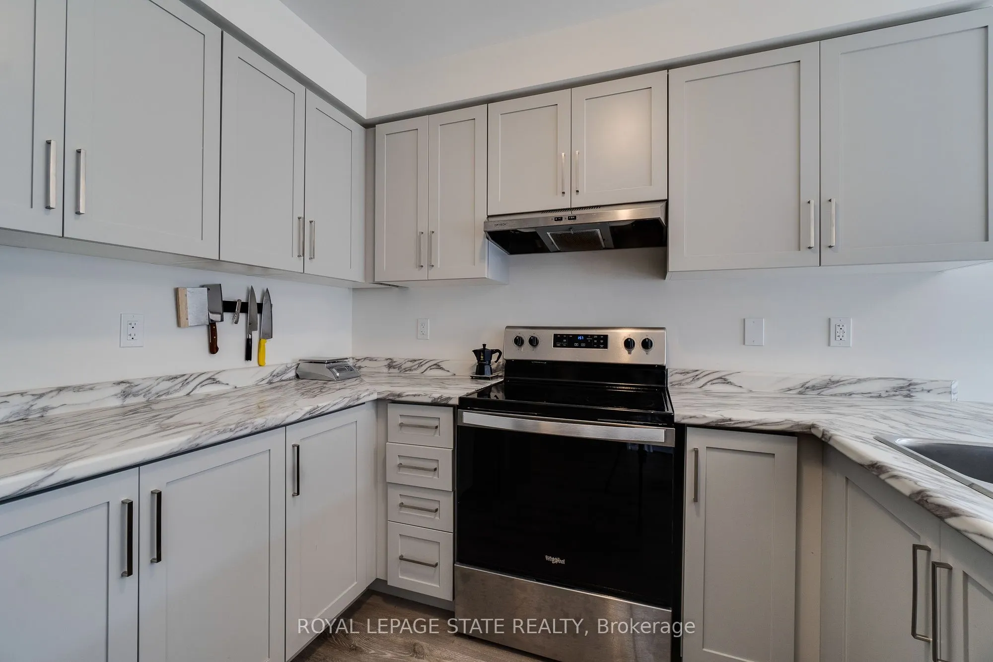 68 Dryden Lane, #0