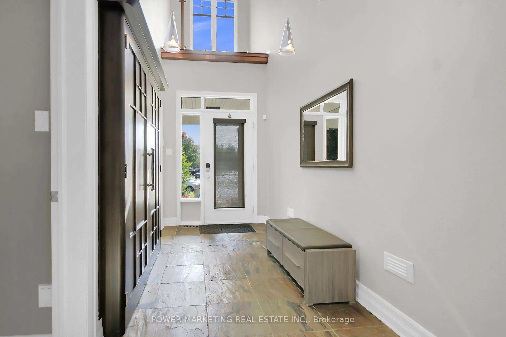 15 MARWOOD Court