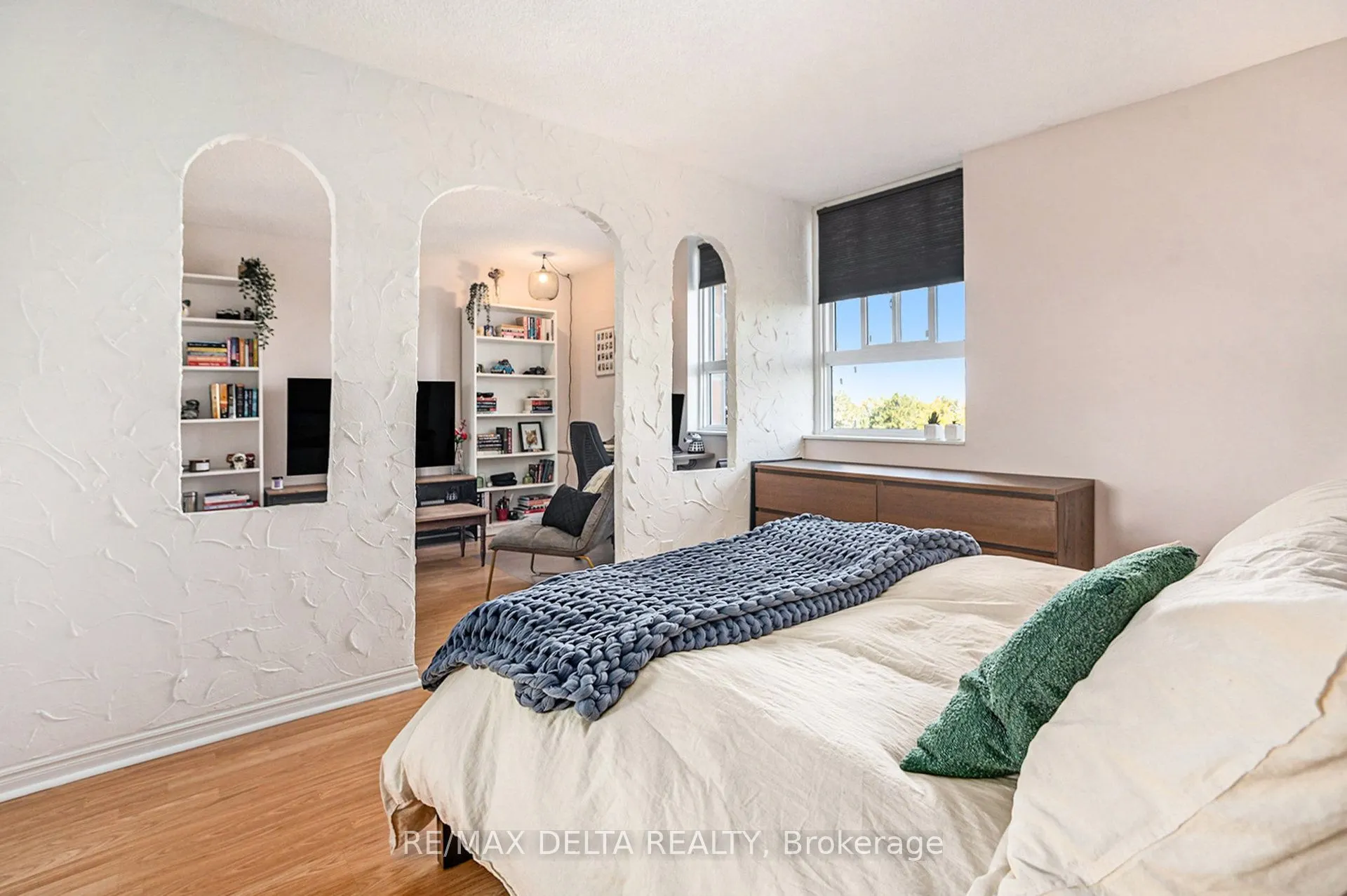 2020 Jasmine Crescent, #513