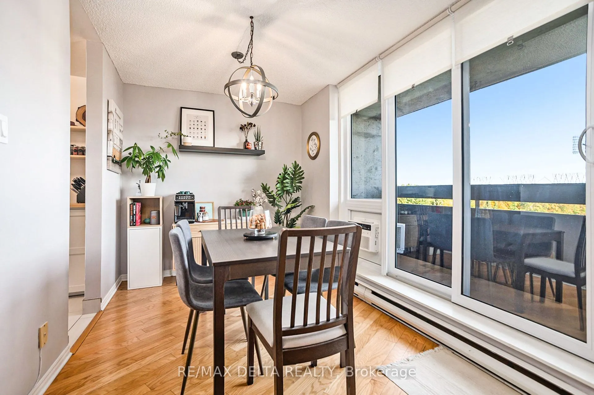 2020 Jasmine Crescent, #513