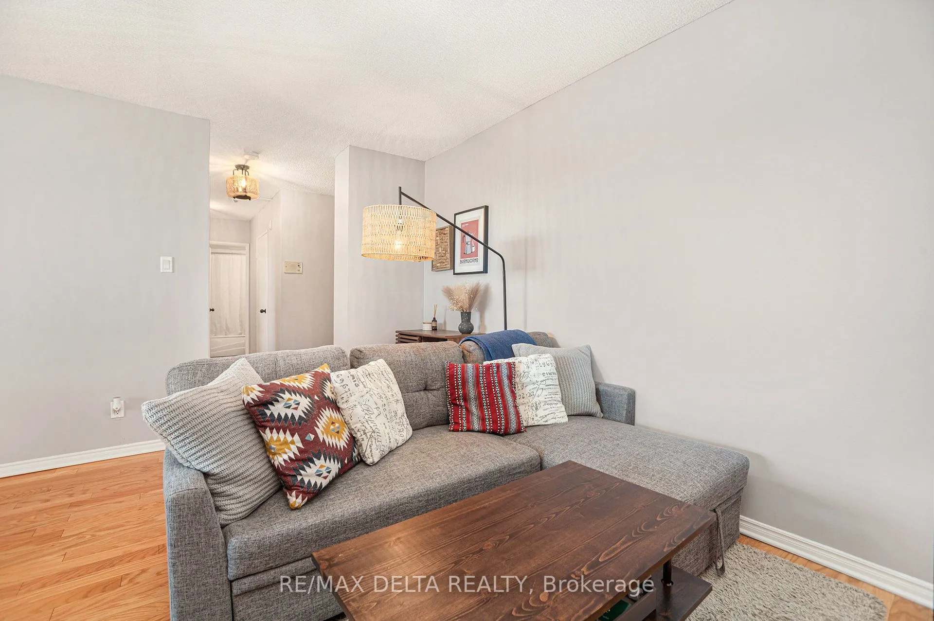 2020 Jasmine Crescent, #513