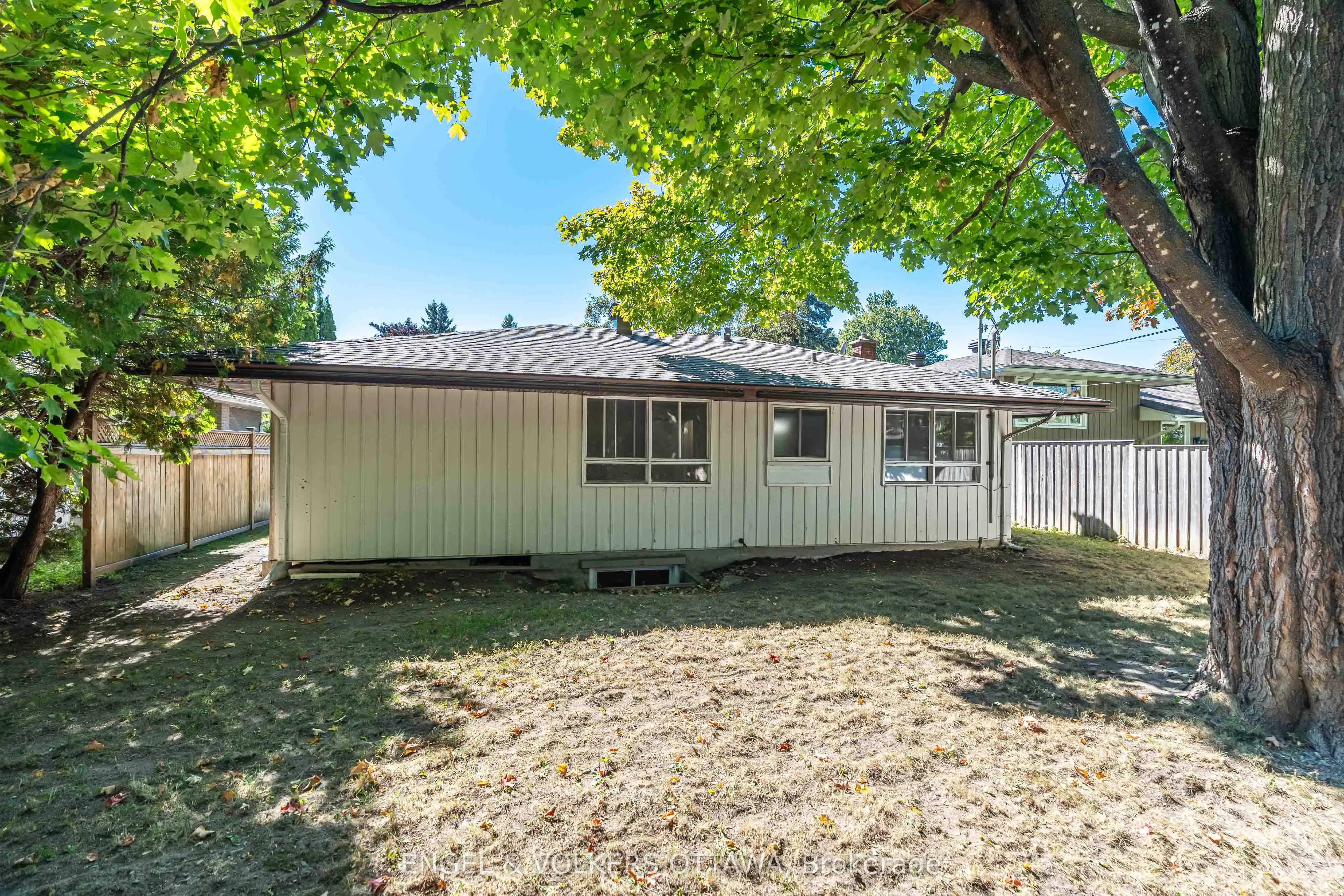3001 Rankin Street