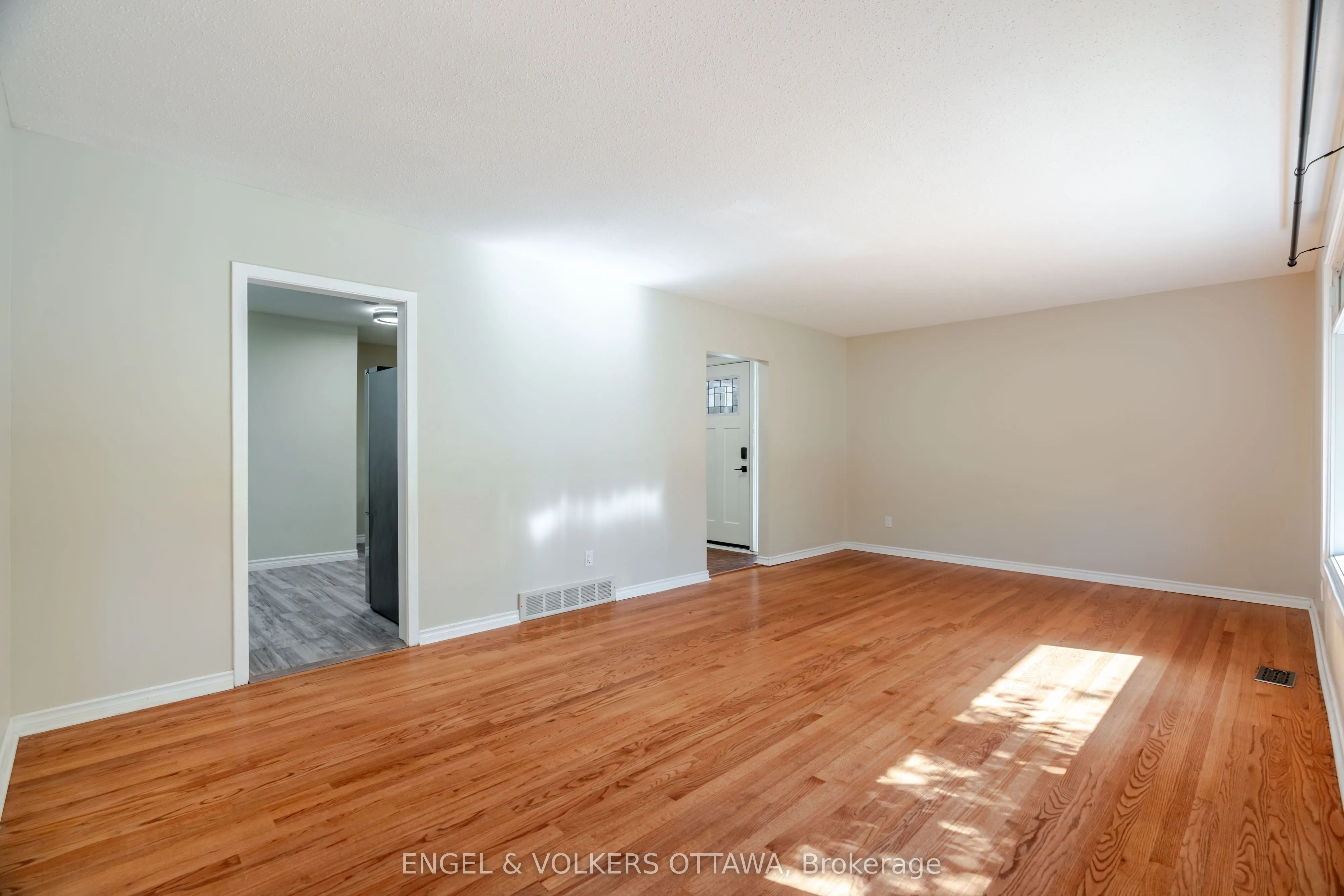 3001 Rankin Street