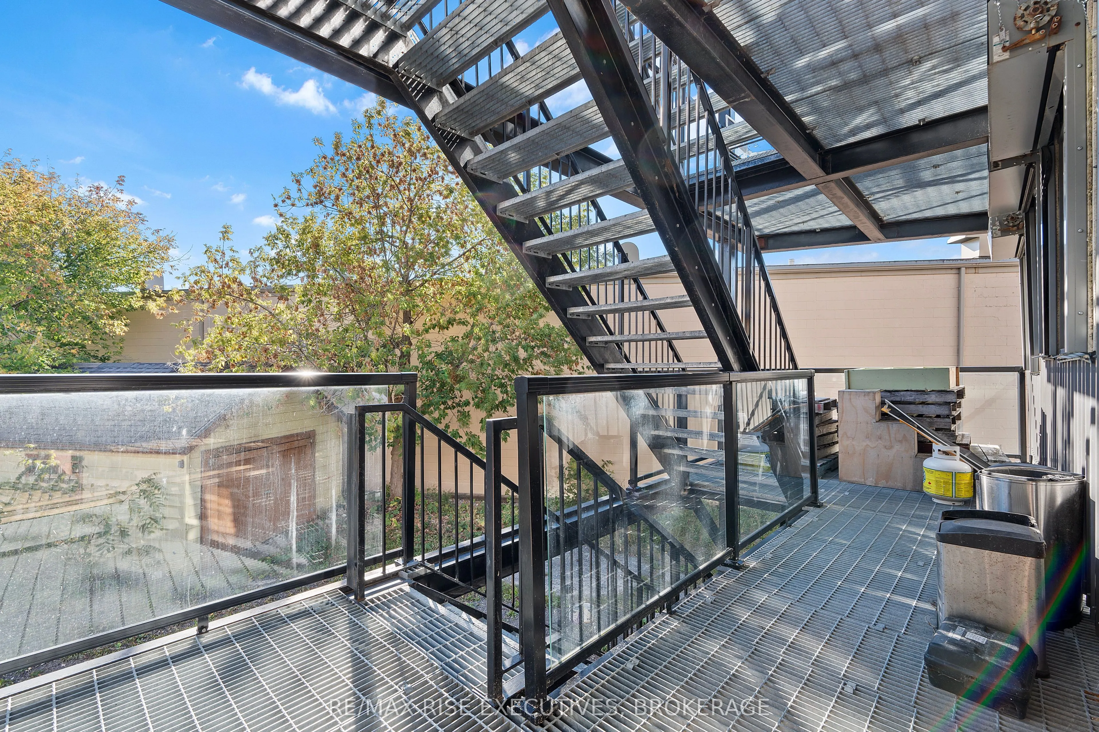 682 Princess Street