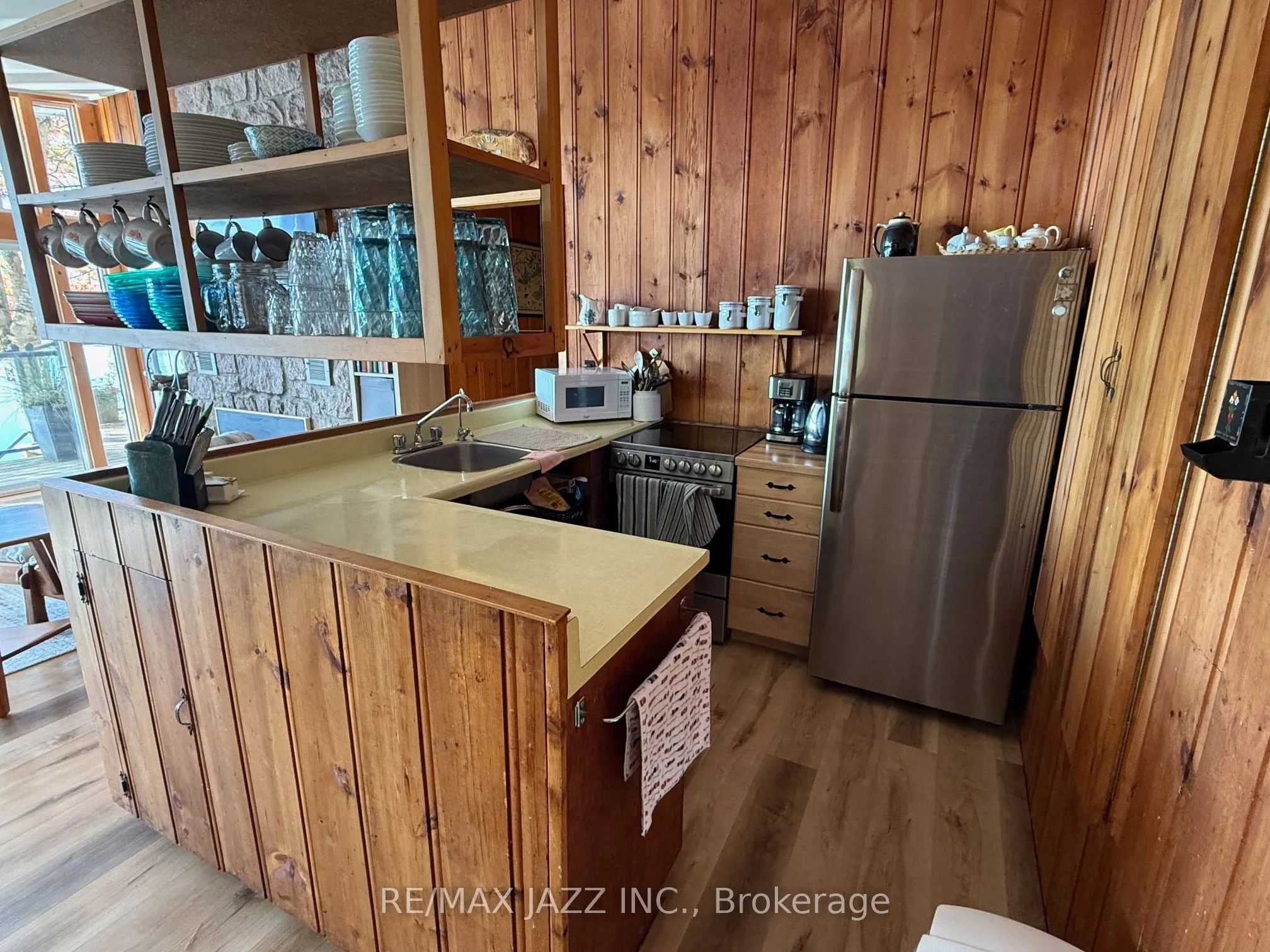 728 Renwick Road