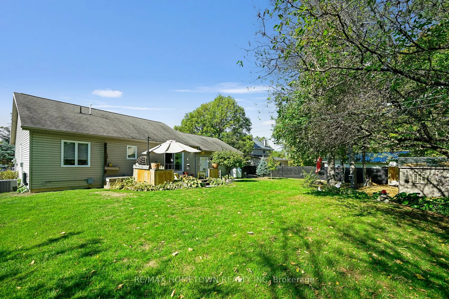 8121 Main Street