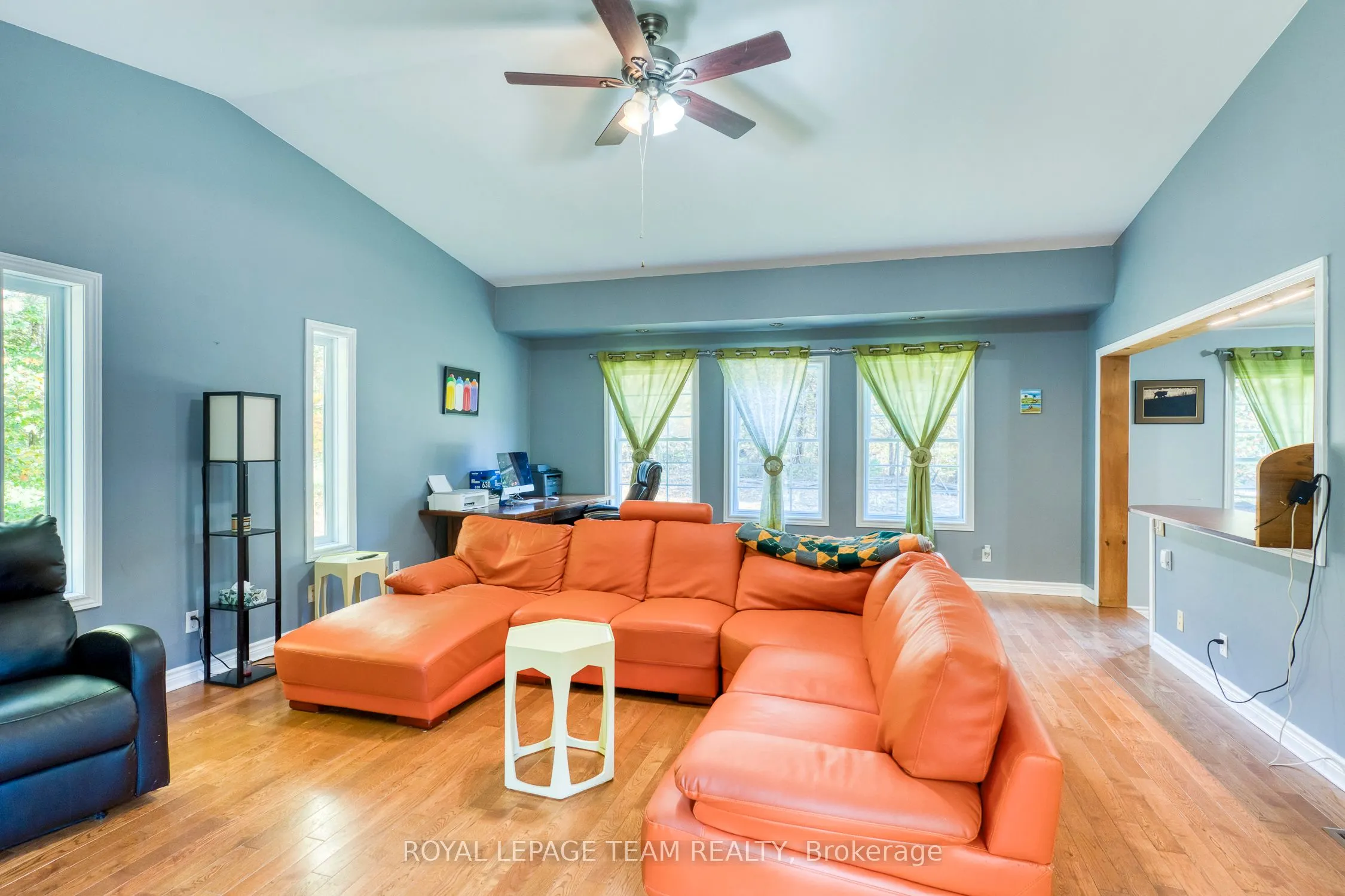 2819 Lanark 8c Concession