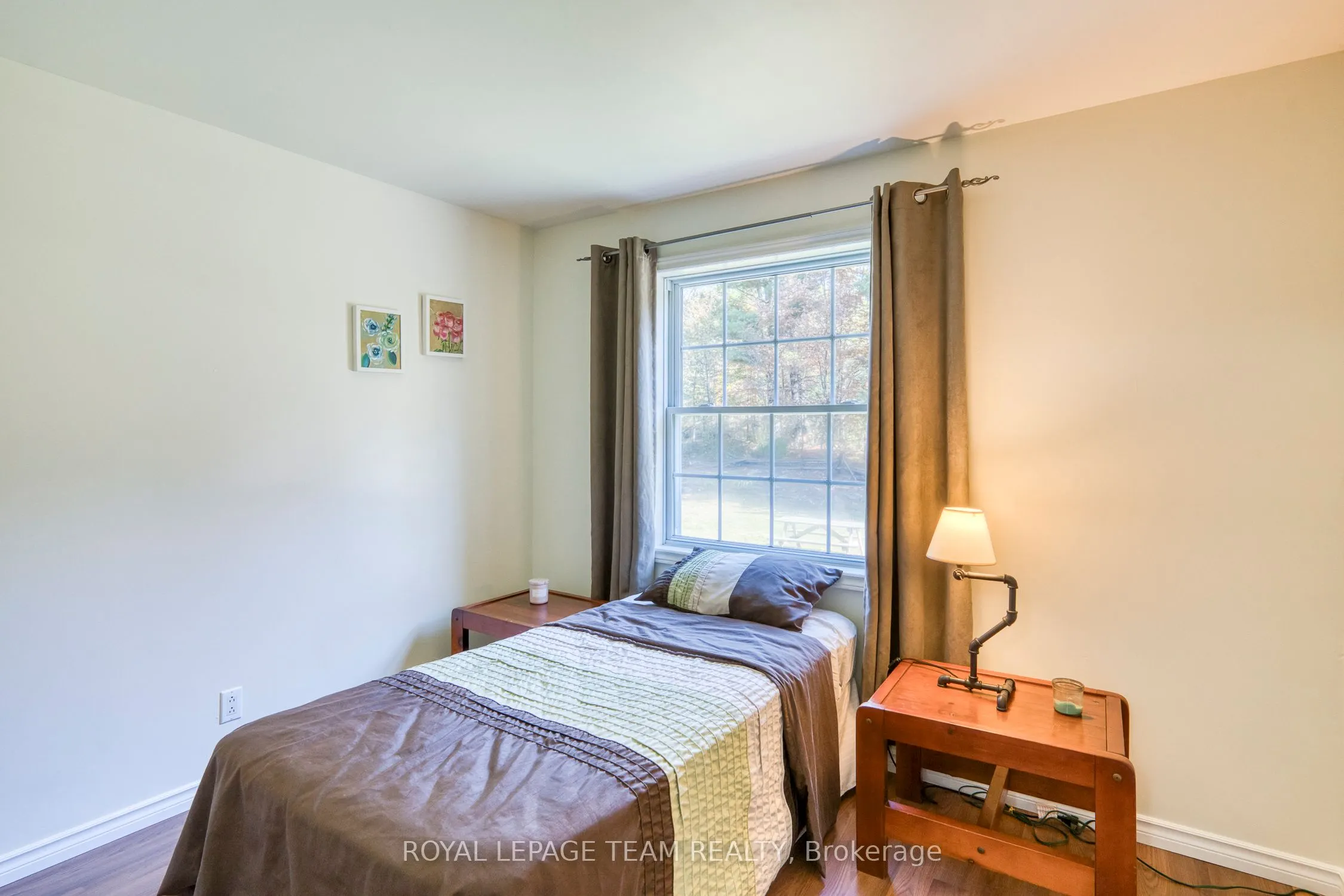 2819 Lanark 8c Concession