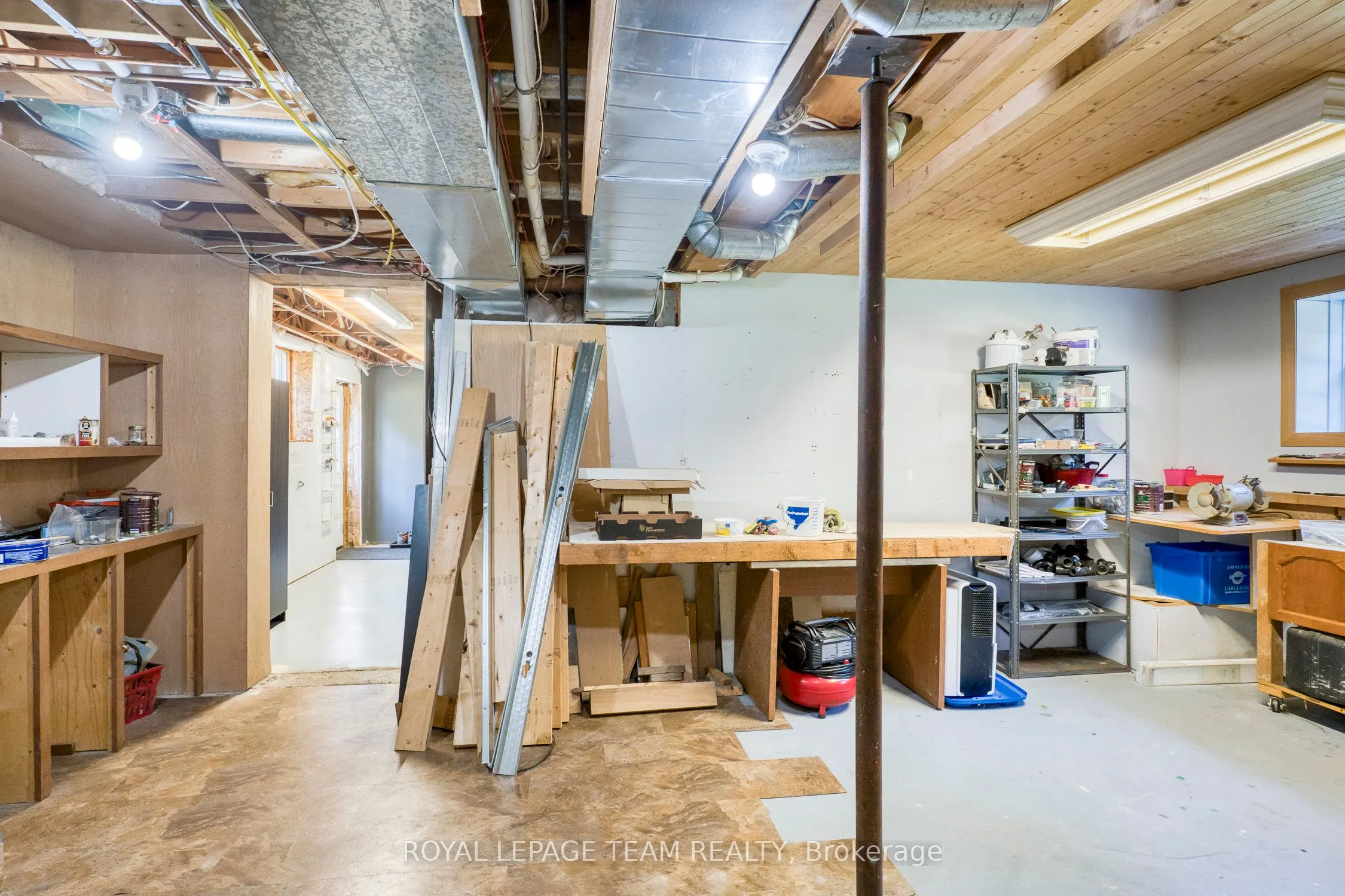 2819 Lanark 8c Concession