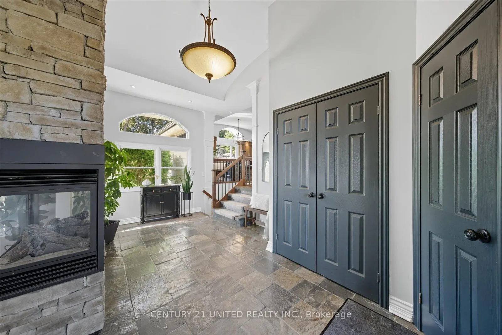 749 Spillsbury Drive