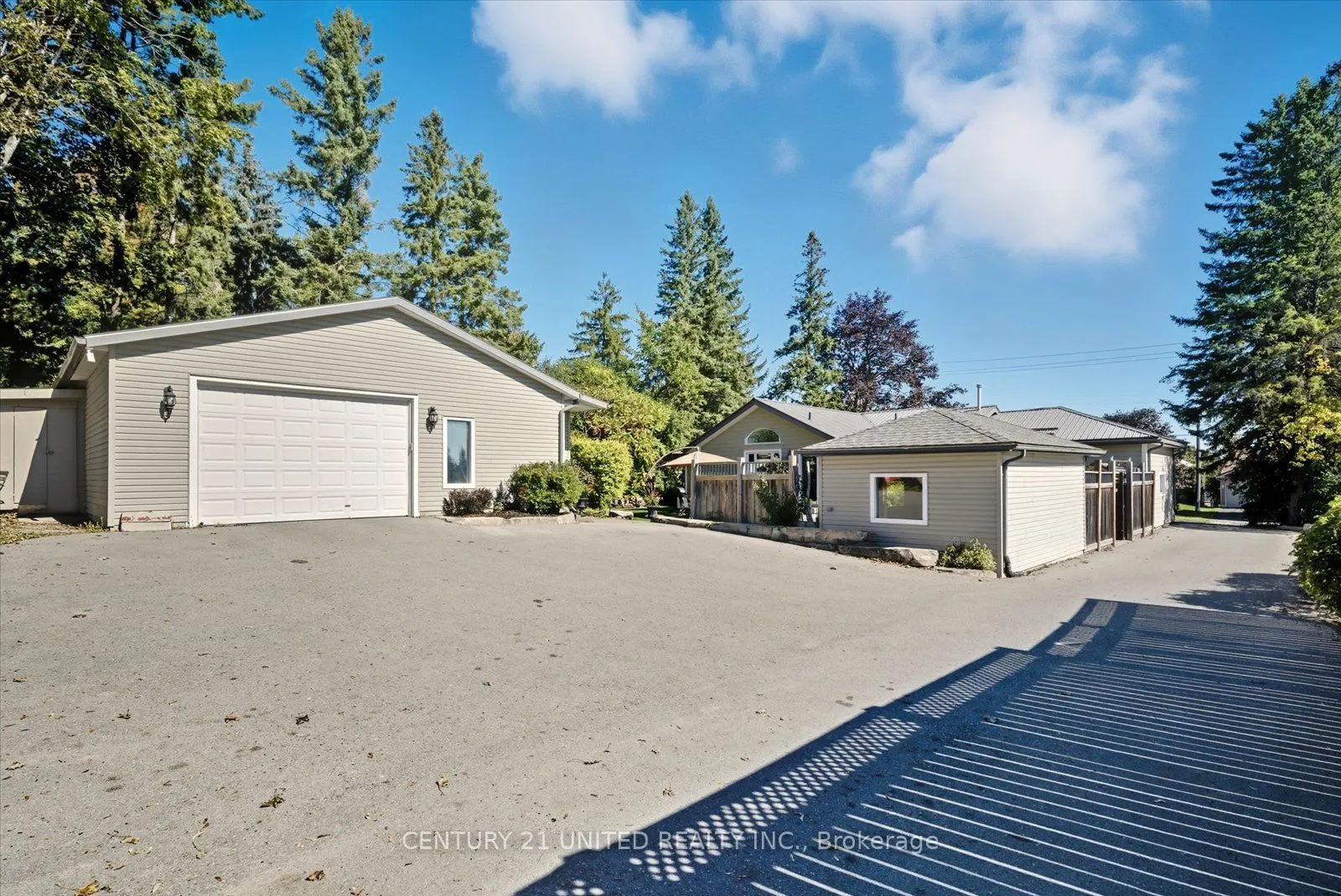 749 Spillsbury Drive