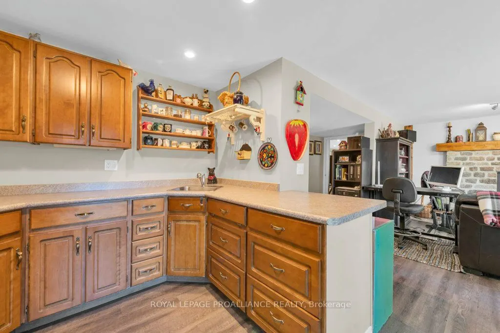 563 Flying Club Road