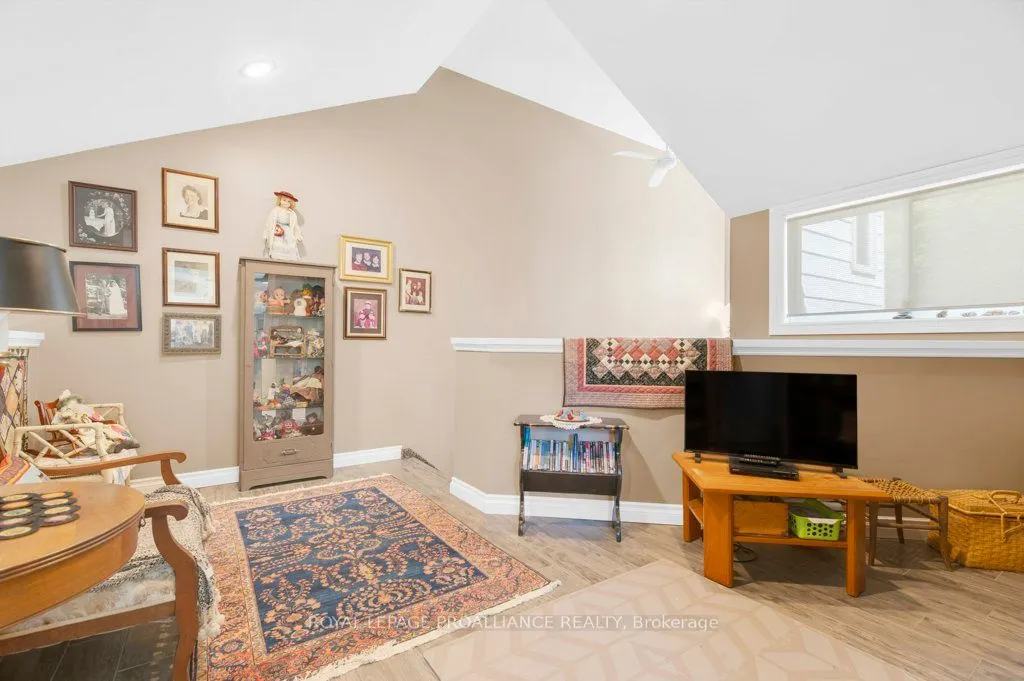 563 Flying Club Road
