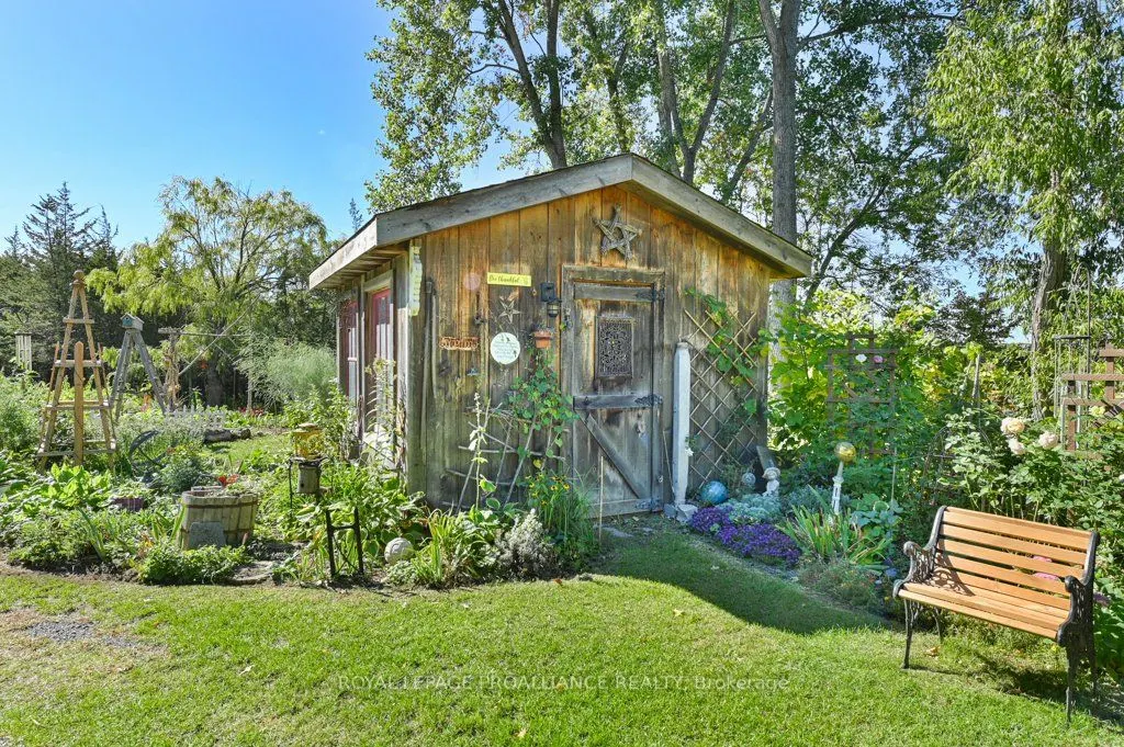 563 Flying Club Road